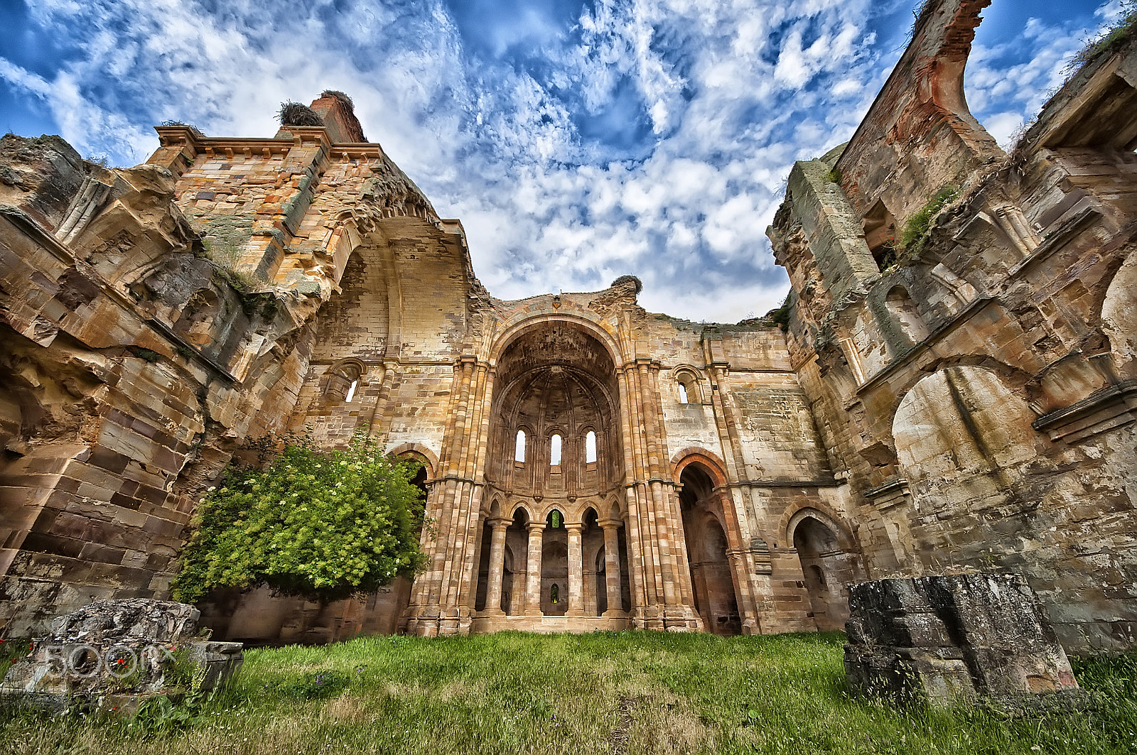 Sigma 8-16mm F4.5-5.6 DC HSM sample photo. Ruins photography