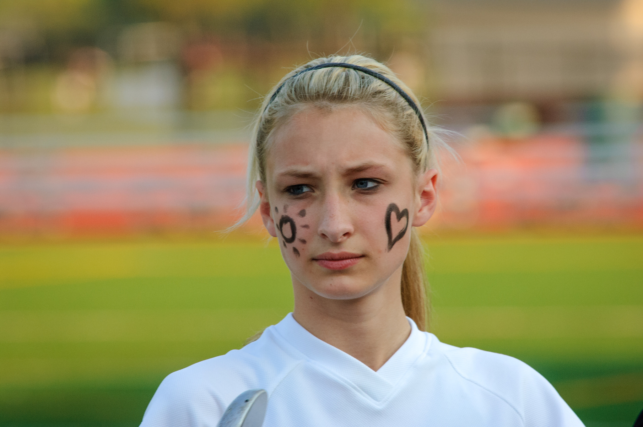 AF-S Zoom-Nikkor 80-200mm f/2.8D IF-ED sample photo. Field hockey player photography
