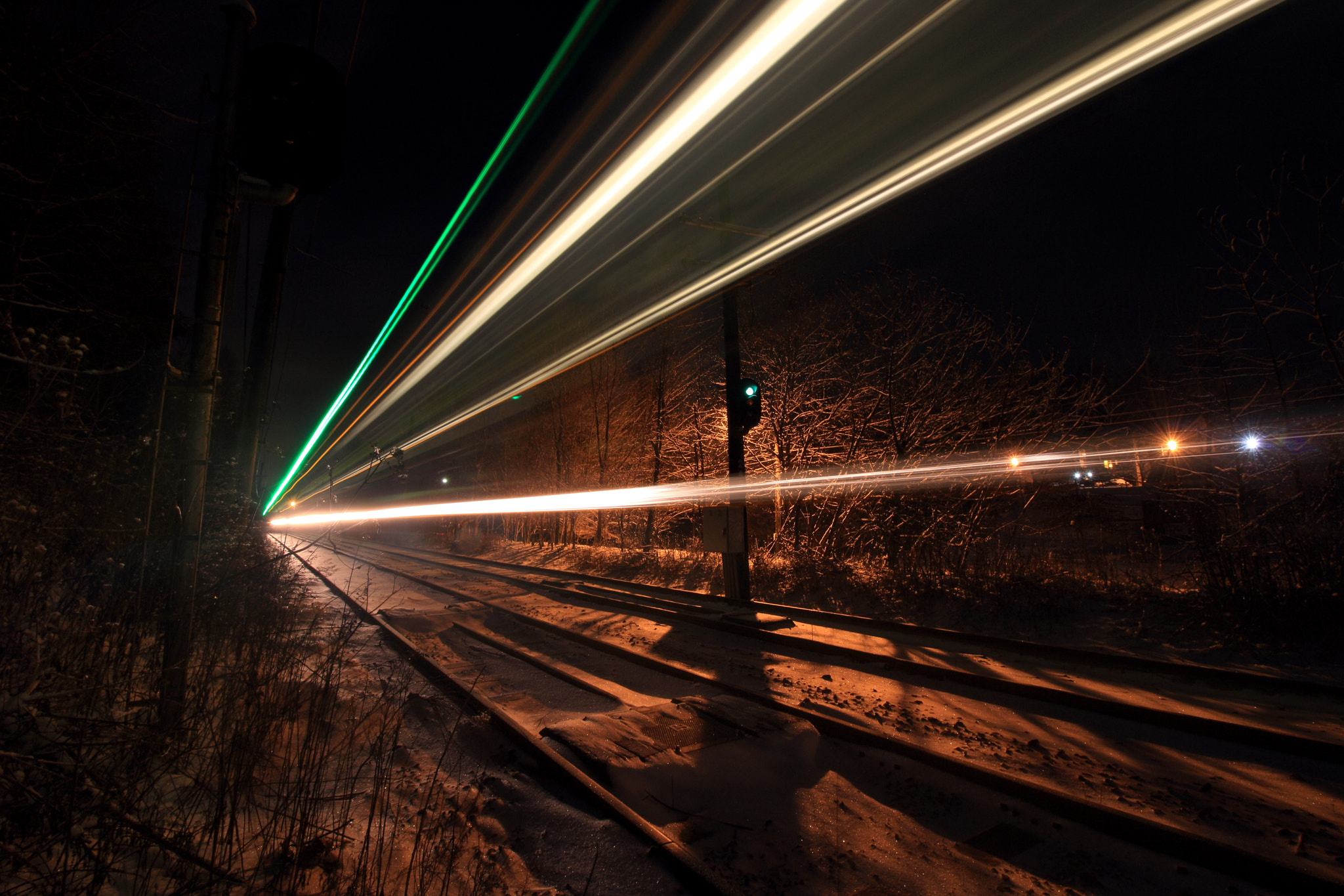 Canon EF-S 10-18mm F4.5–5.6 IS STM sample photo. Speed of light photography
