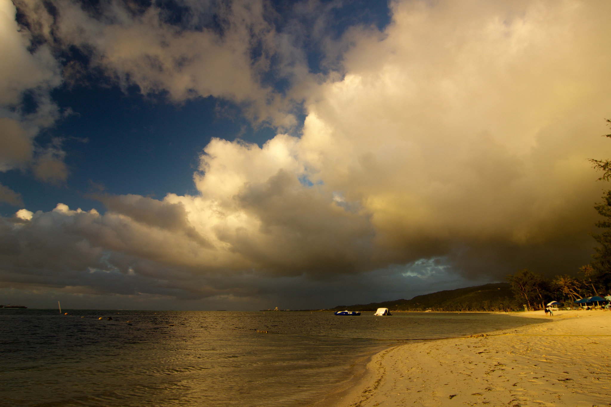 Tokina AT-X Pro 12-24mm F4 (IF) DX sample photo. Clouds photography