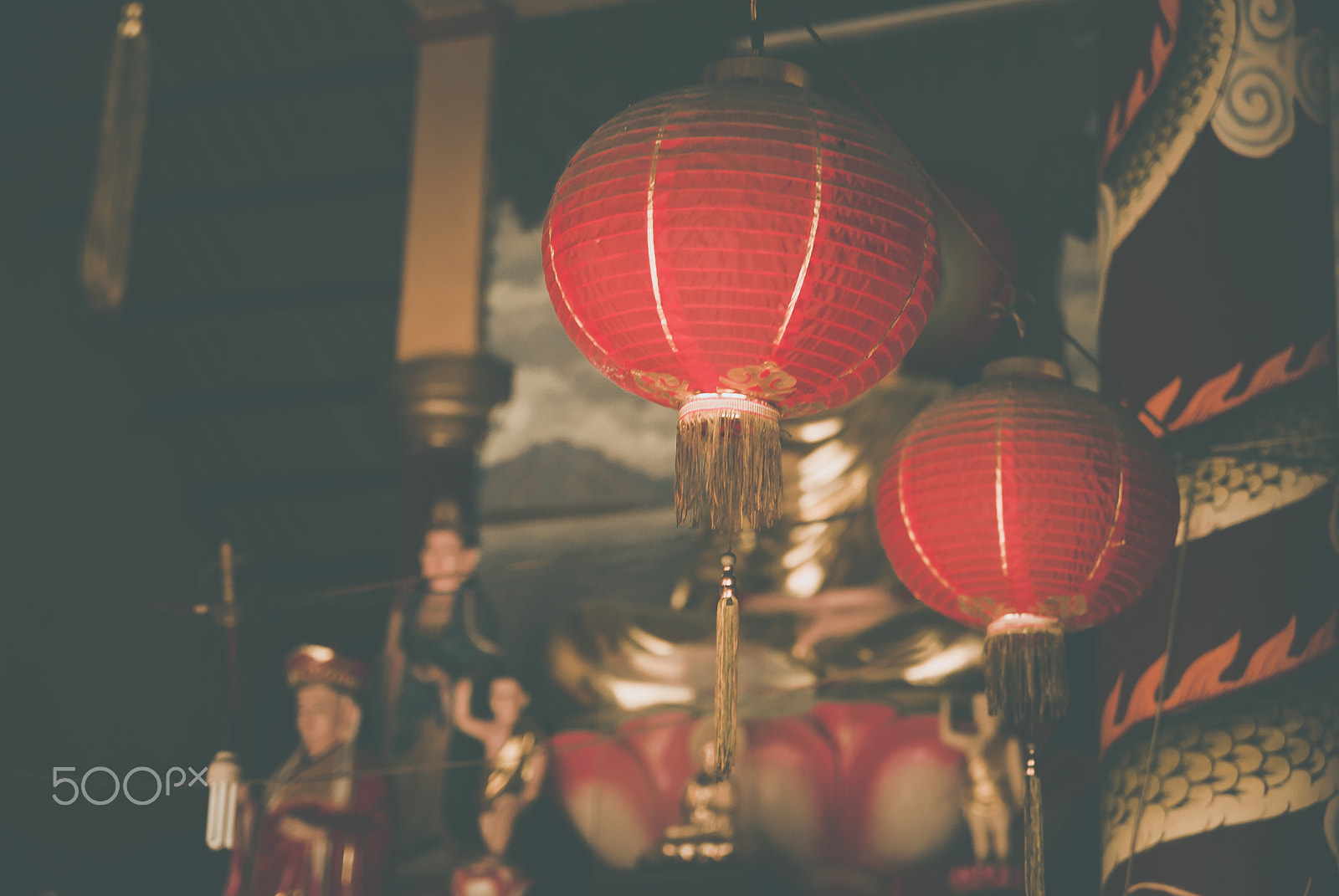 Nikon D60 sample photo. Lantern at pagoda photography
