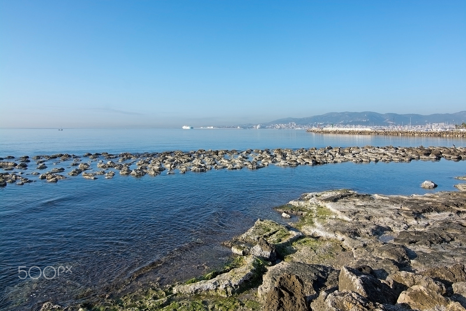 AF Zoom-Nikkor 35-80mm f/4-5.6D sample photo. Sunny bike route along the mediterranean photography