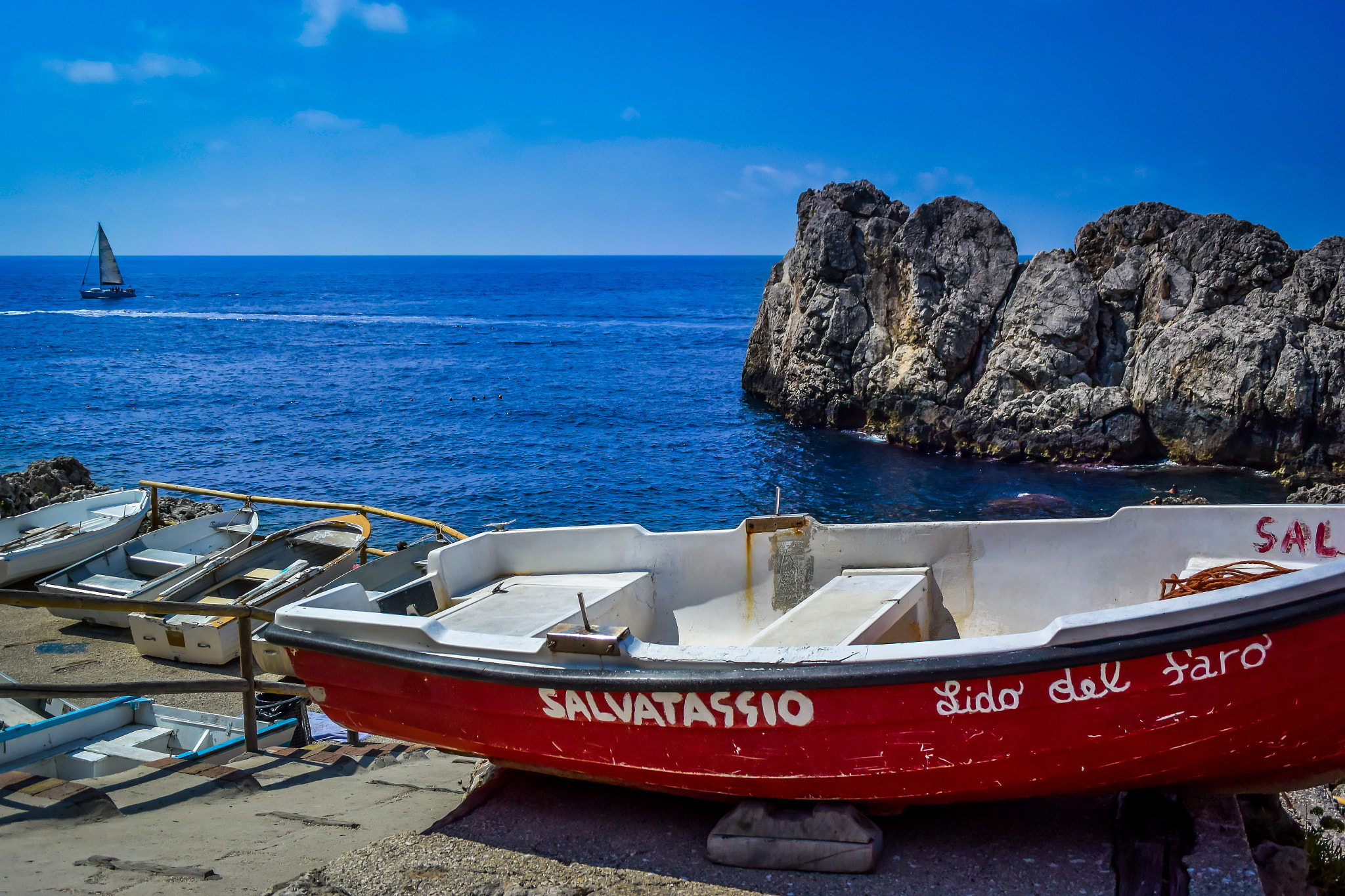 Nikon 1 V3 sample photo. Lido del faro, lunch by the sea. photography