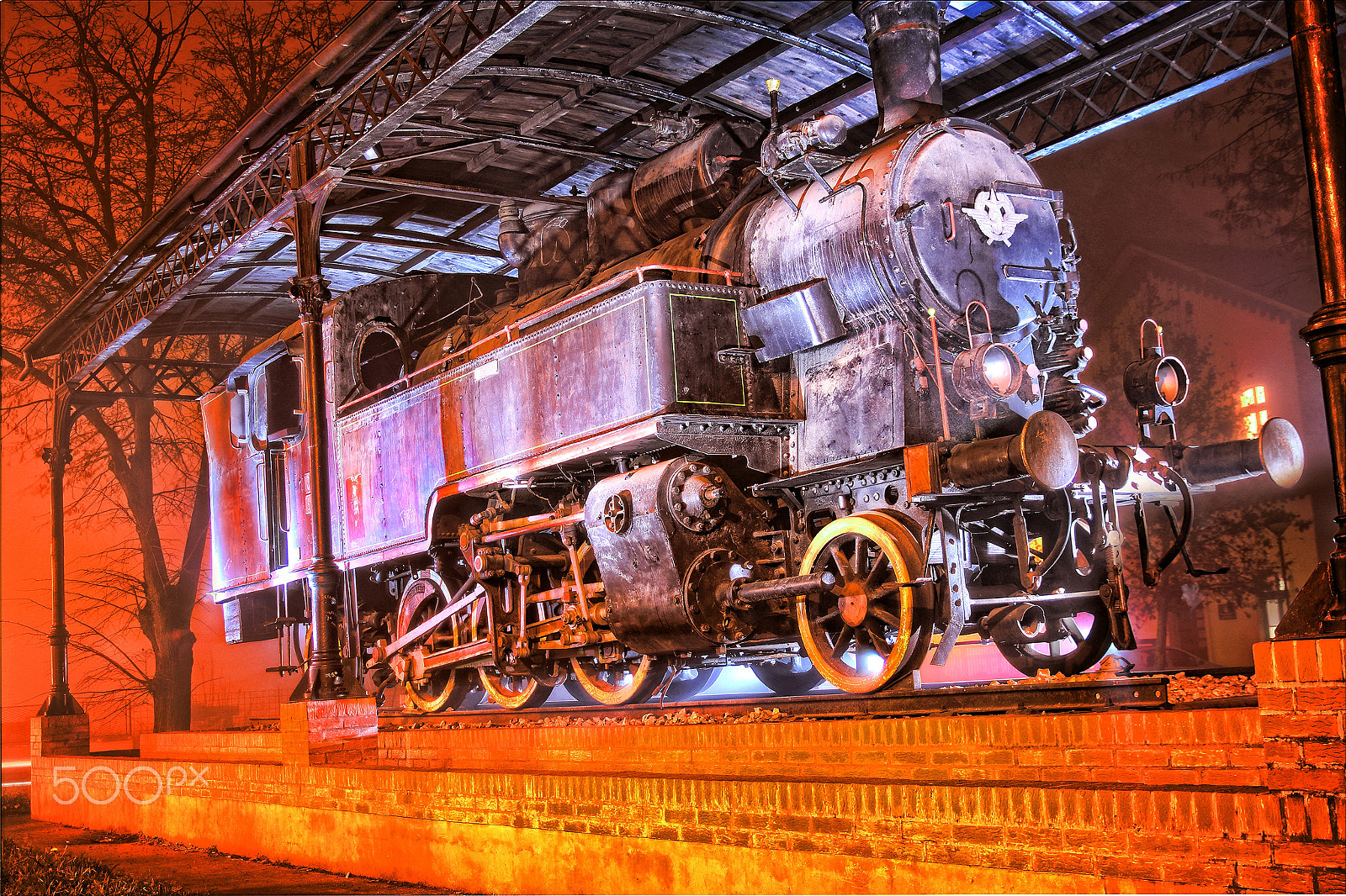 Sigma 17-70mm F2.8-4 DC Macro OS HSM sample photo. Lightpainted train photography