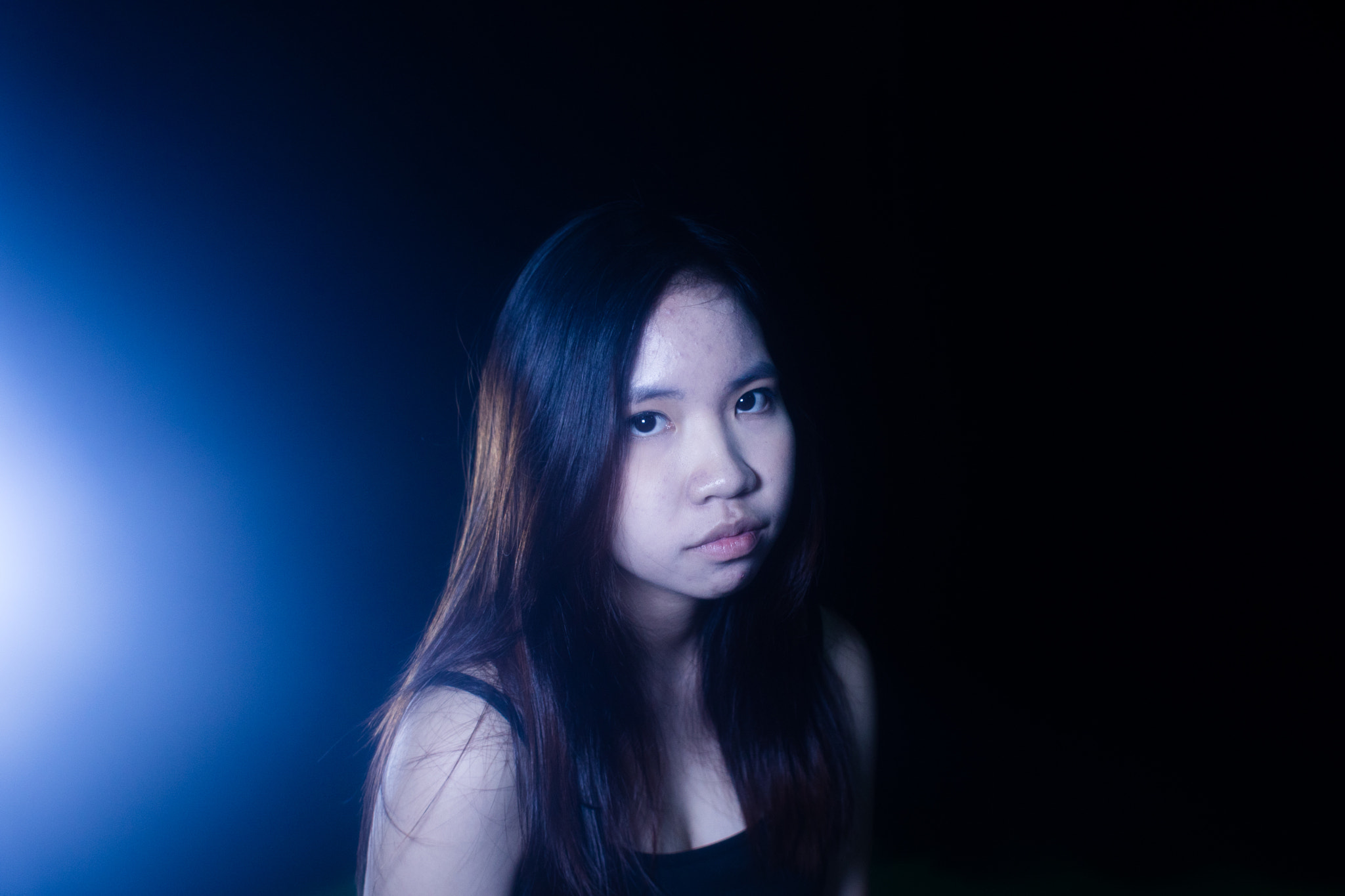 Canon EF 28mm F1.8 USM sample photo. Light photography