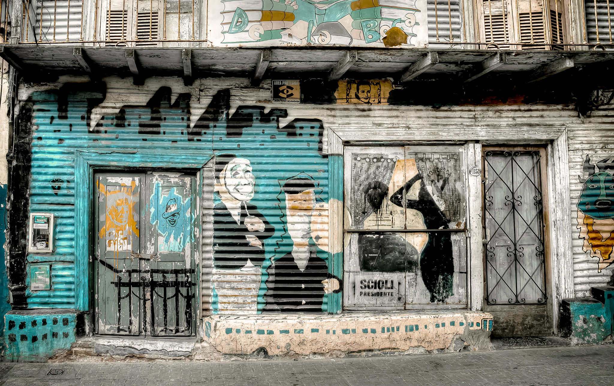 Nikon D600 sample photo. A wall in la boca photography