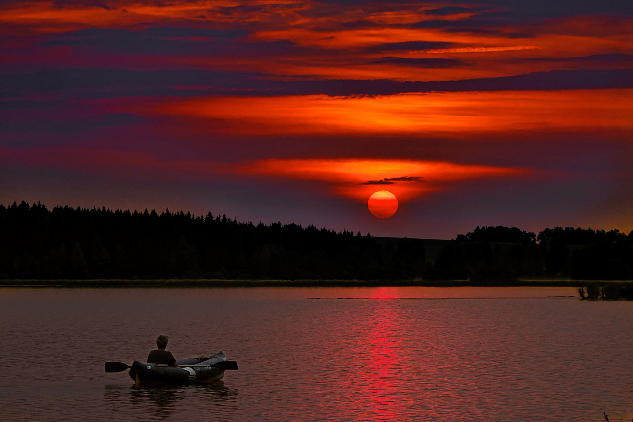 Panasonic Lumix DMC-GH2 sample photo. Sunset over lake photography