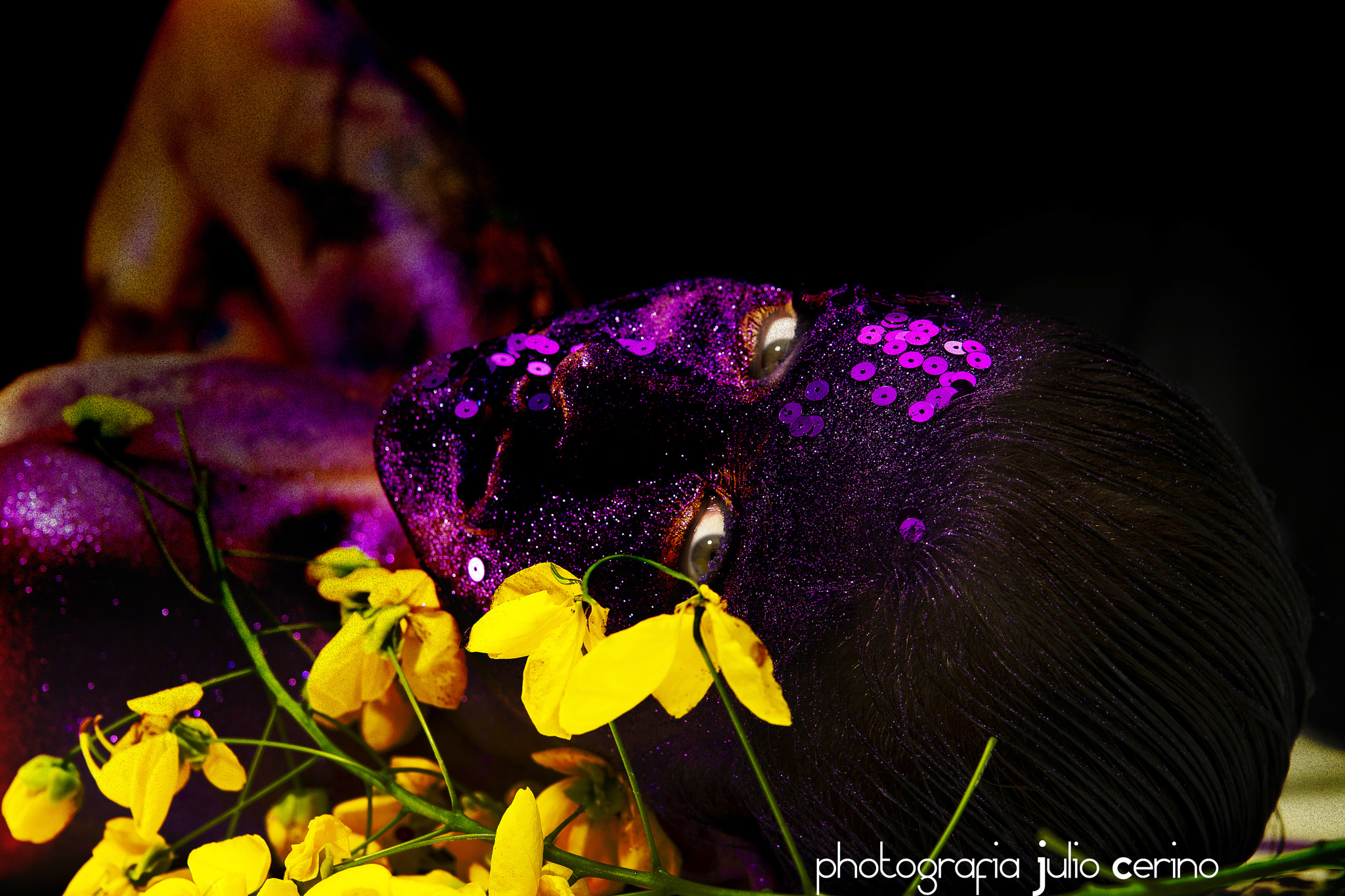 Sony Alpha DSLR-A850 + Sony 28-75mm F2.8 SAM sample photo. Thais color photography