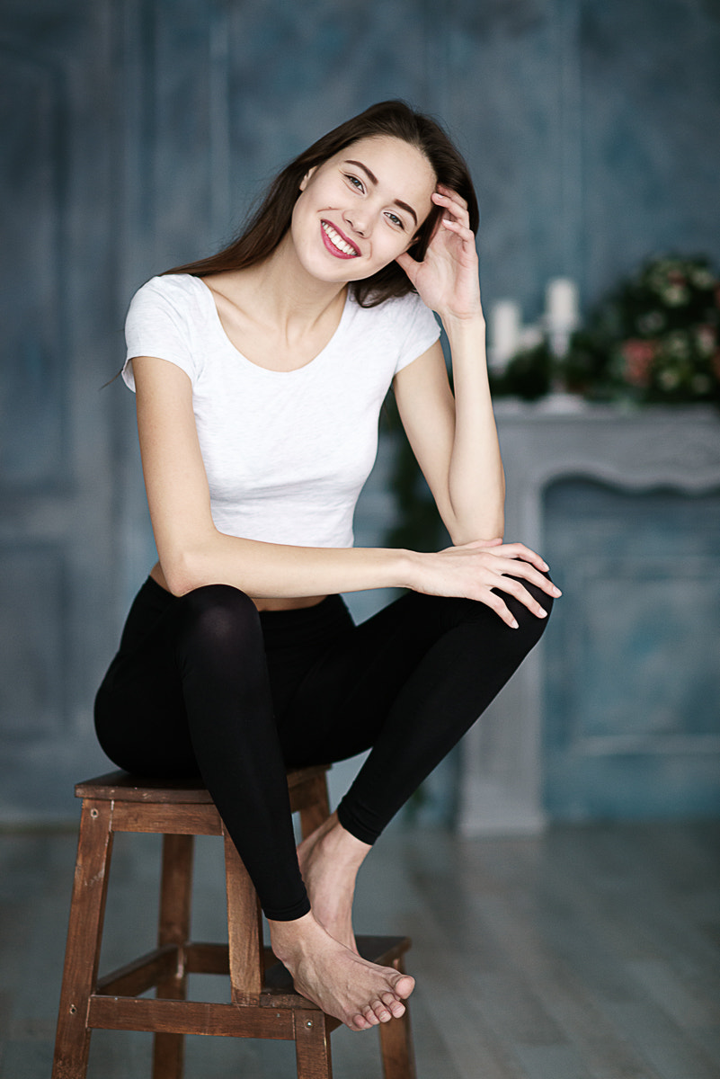 Sony Planar T* 85mm F1.4 ZA sample photo. Настя photography
