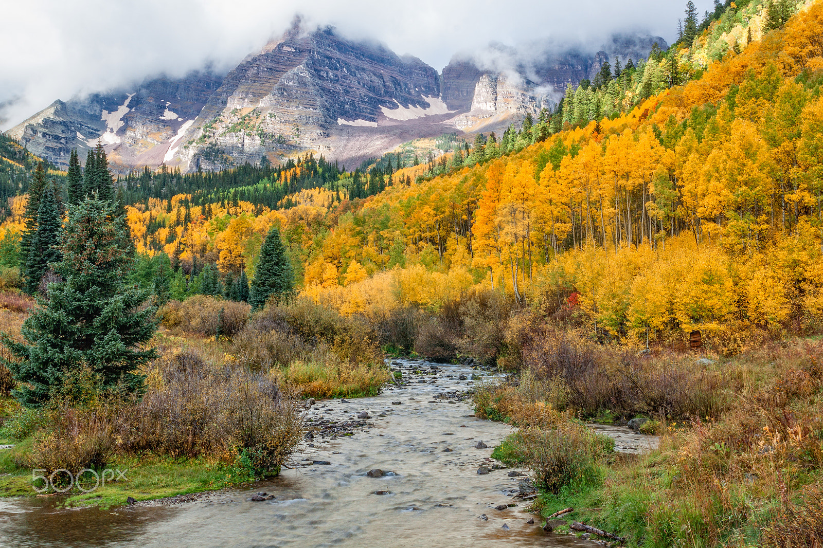 Canon EOS 50D + EF28-70mm f/2.8L USM sample photo. Maroon bells in autumn photography