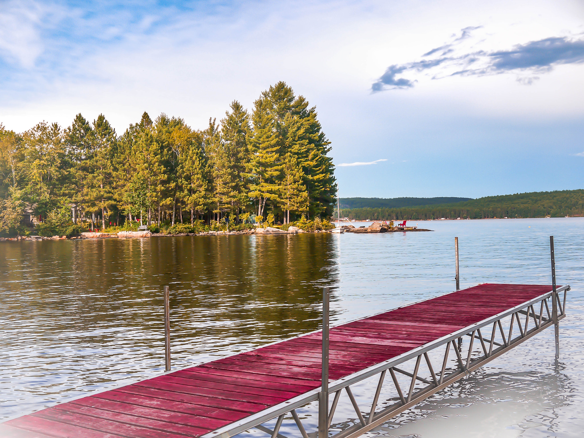 Panasonic Lumix DMC-GF2 sample photo. Family cottage dock photography