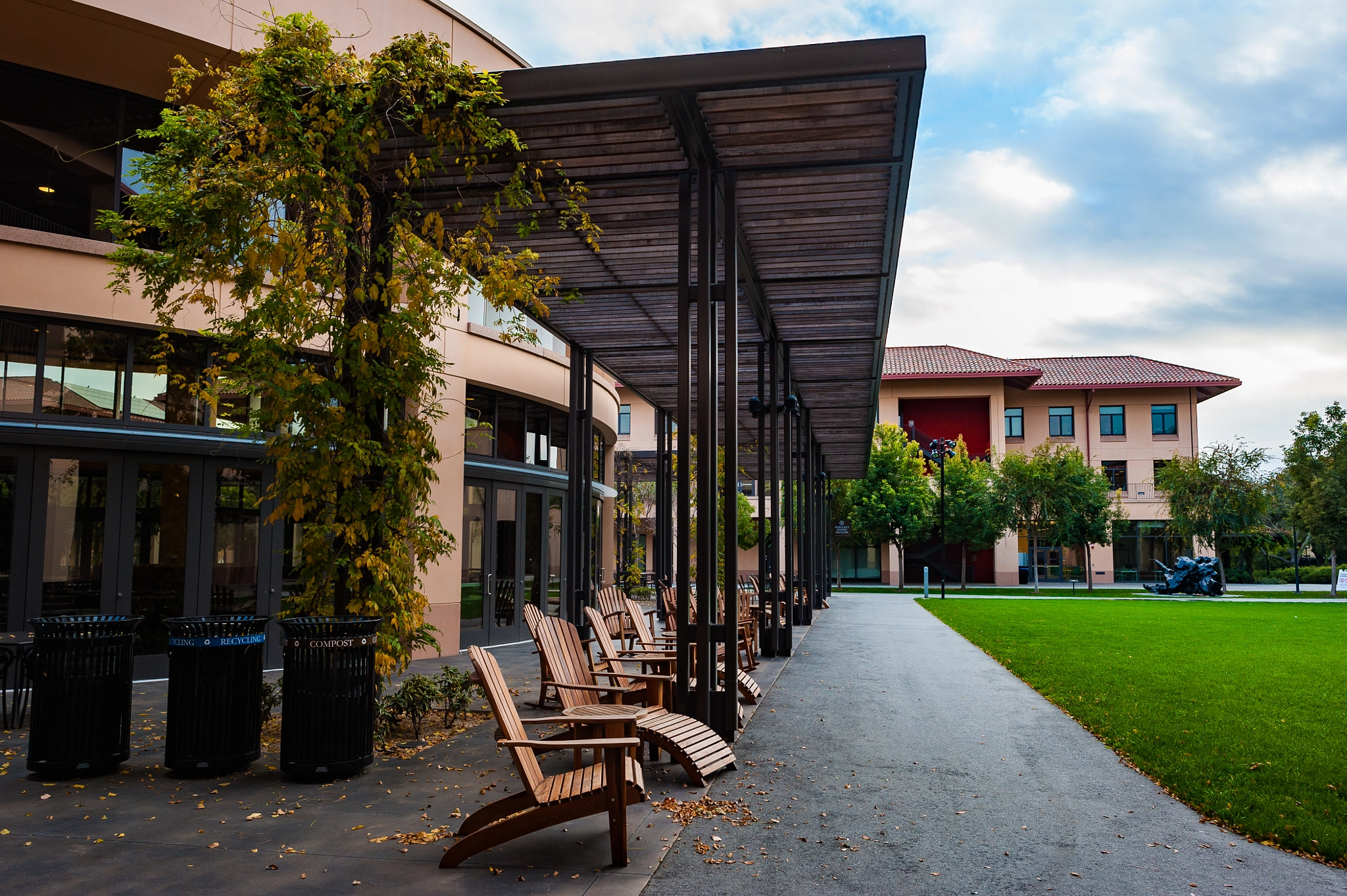 Nikon D700 + Nikon AF-S Nikkor 24mm F1.4G ED sample photo. Stanford university photography
