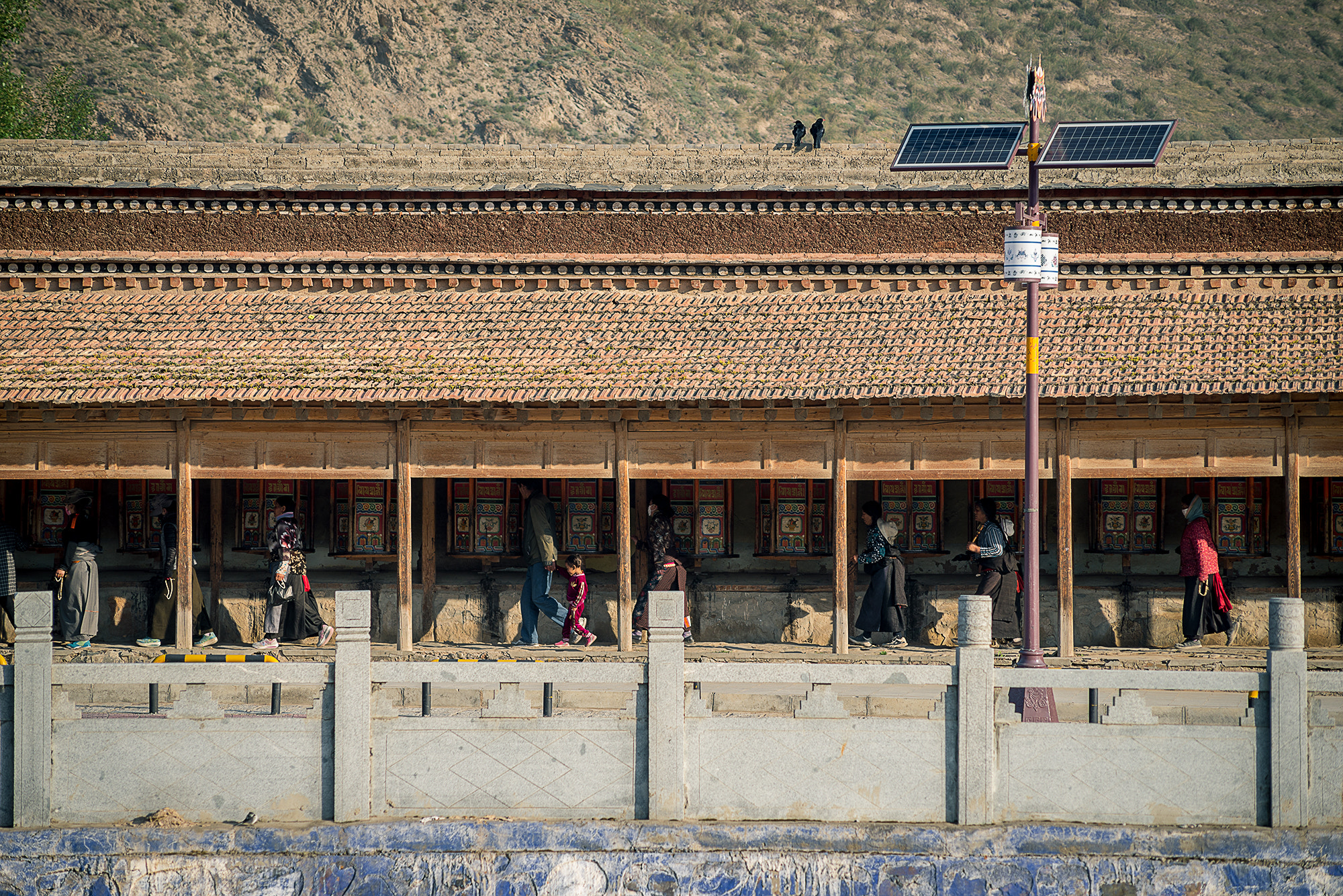 AF Nikkor 70-210mm f/4-5.6D sample photo. Morning for the prayers photography