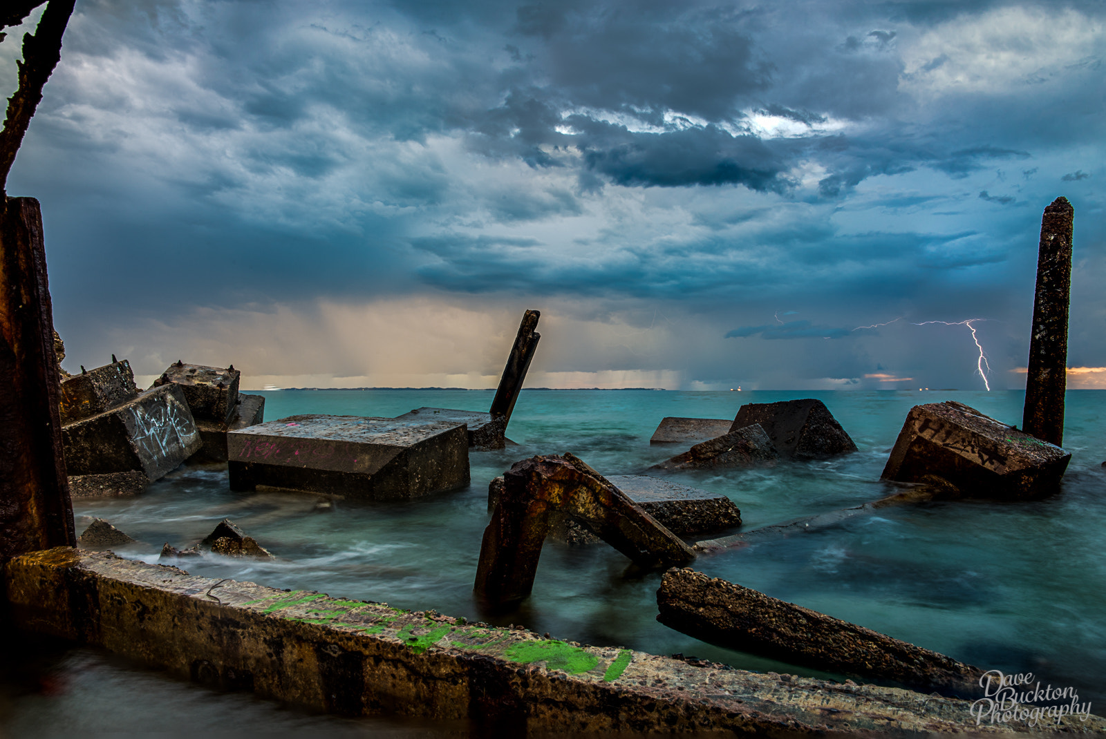 Samyang 12mm F2.8 ED AS NCS Fisheye sample photo. Coogee beach. photography