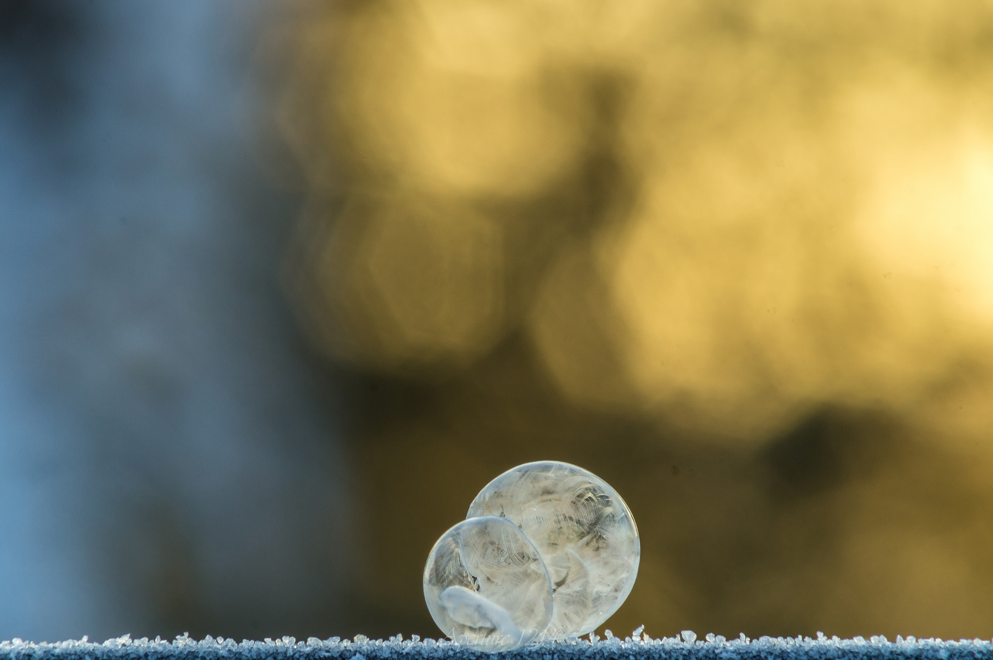 Minolta AF 70-210mm F4 Macro sample photo. Soapbubble.jpg photography