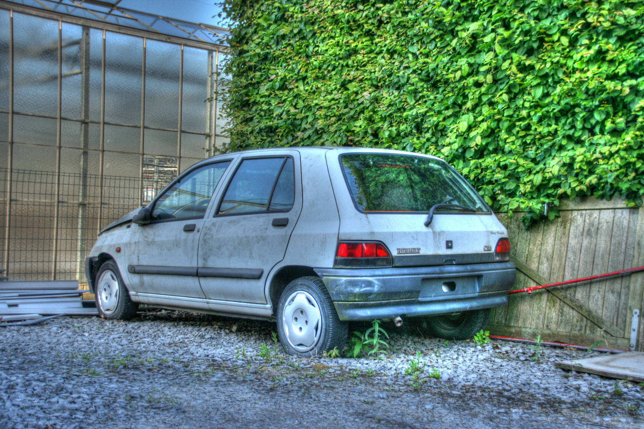 Sigma 18-250mm F3.5-6.3 DC OS HSM sample photo. Tonemapped photography