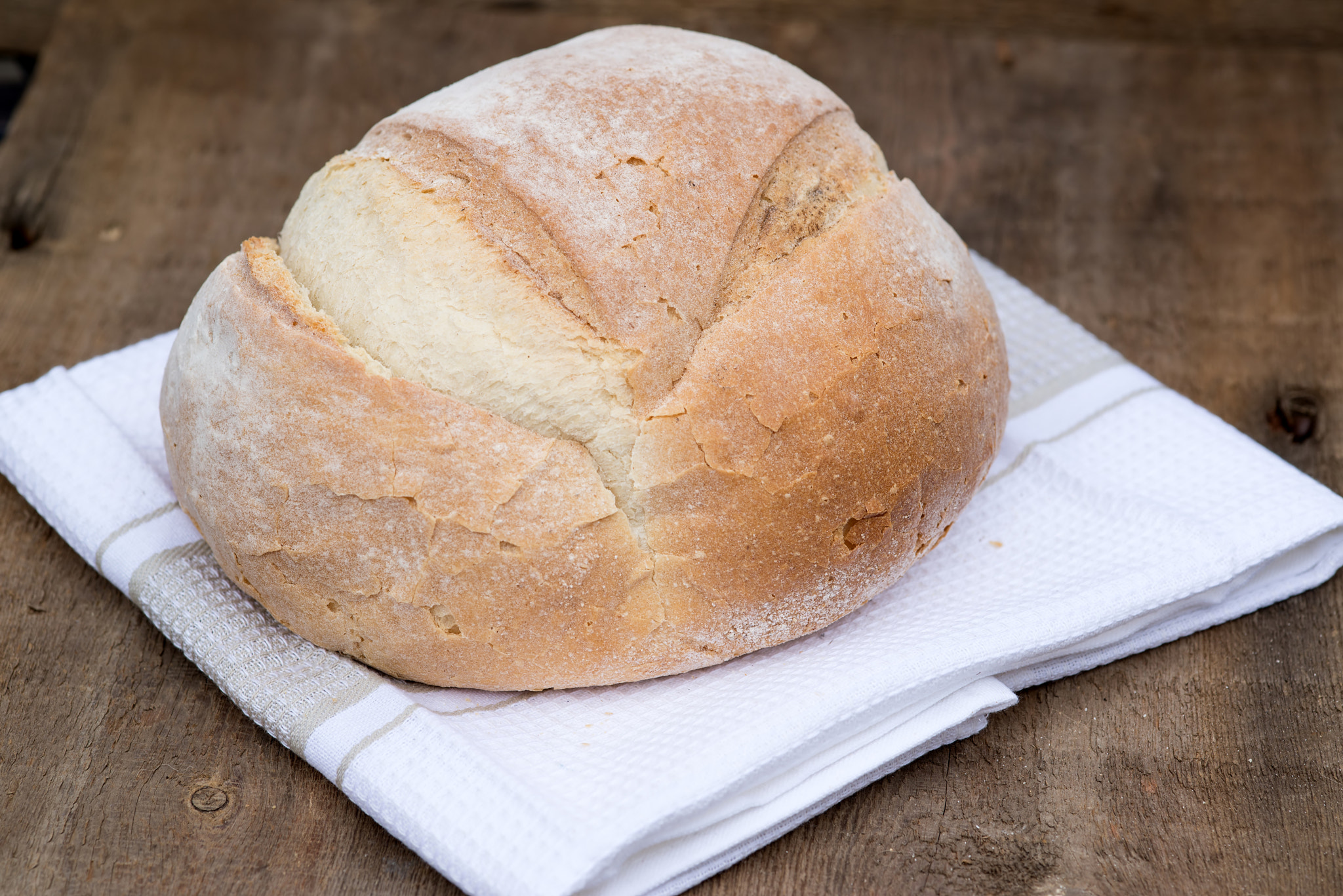 Nikon D600 + Sigma 105mm F2.8 EX DG Macro sample photo. Freshly baked french pain de campagne loaf of bread photography