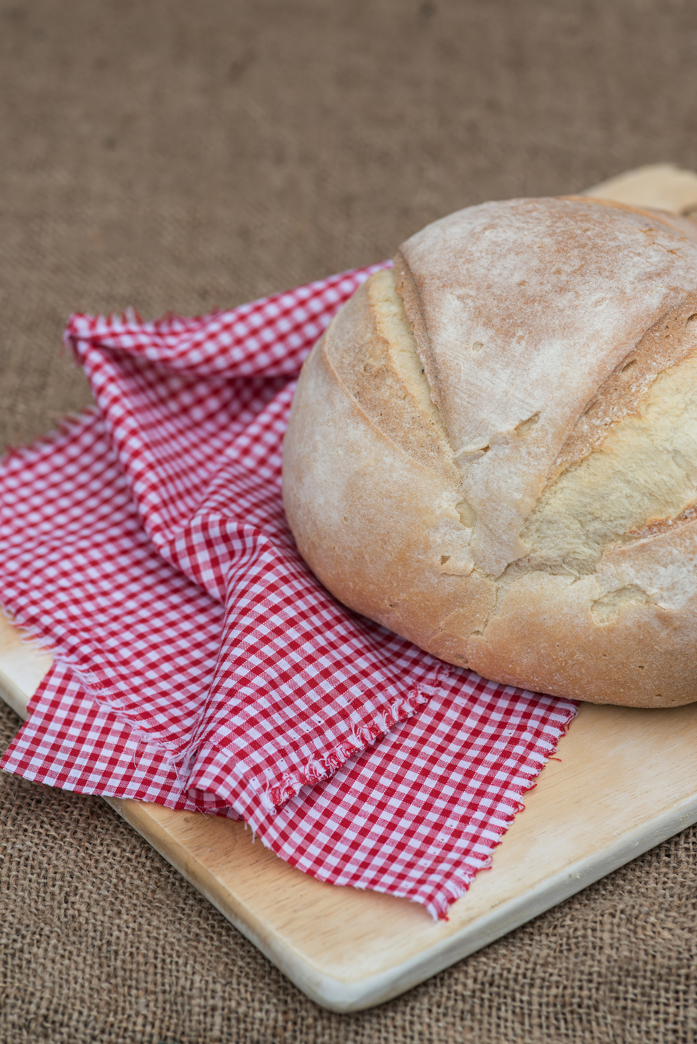 Nikon D600 + Sigma 105mm F2.8 EX DG Macro sample photo. Freshly baked french pain de campagne loaf of bread photography