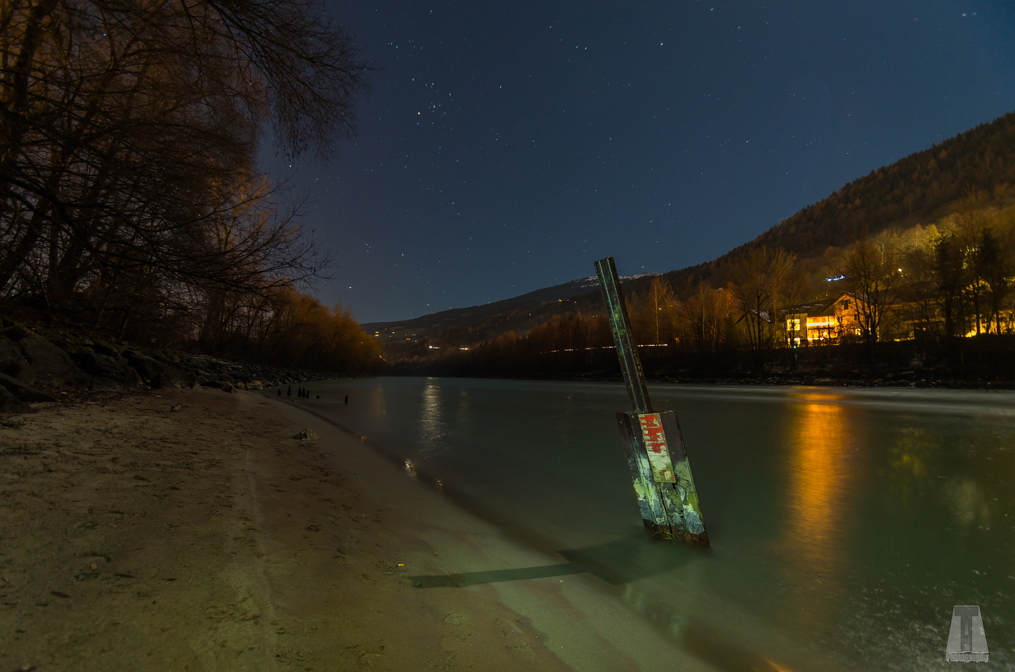 Pentax K-50 sample photo. Inn photography