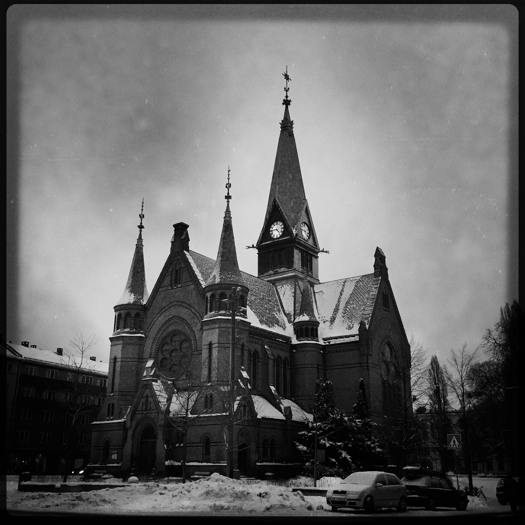 Hipstamatic 310 sample photo. Church photography