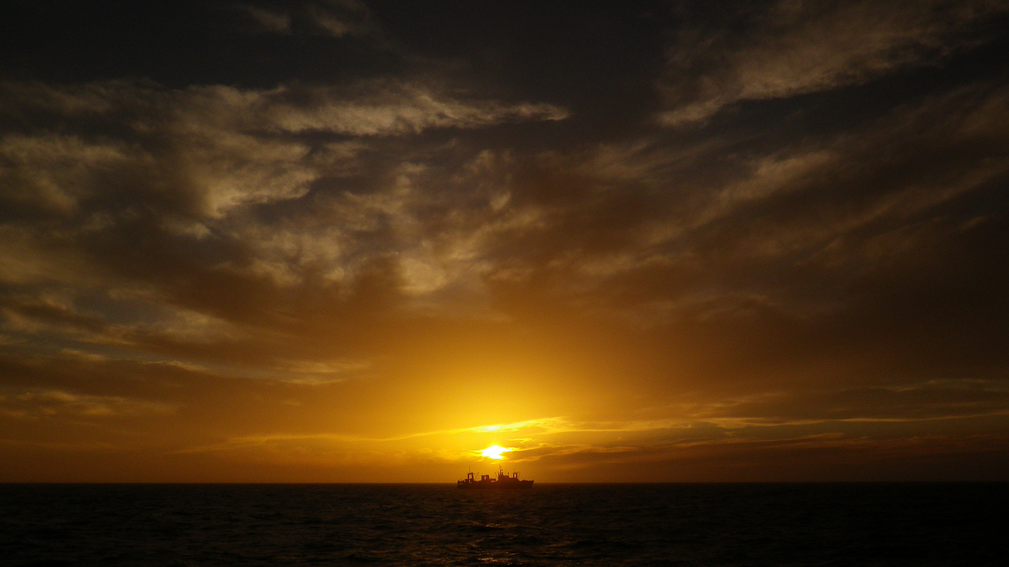 Pentax Optio RZ10 sample photo. Sunset photography