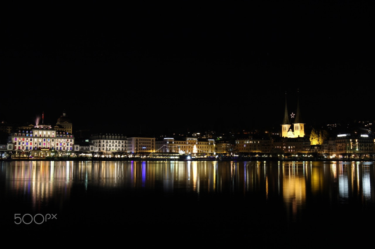 Canon EOS 550D (EOS Rebel T2i / EOS Kiss X4) + Canon EF 16-35mm F4L IS USM sample photo. Luzern night photography