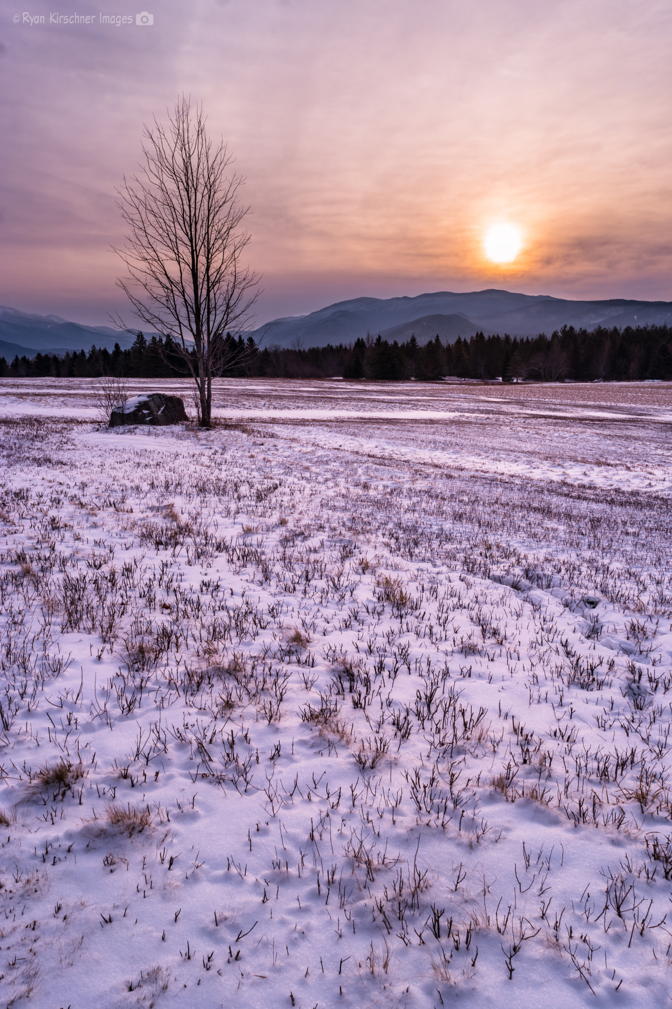 Samsung NX1 + Samsung NX 16-50mm F3.5-5.6 Power Zoom ED OIS sample photo. Sunset in the adirondacks photography