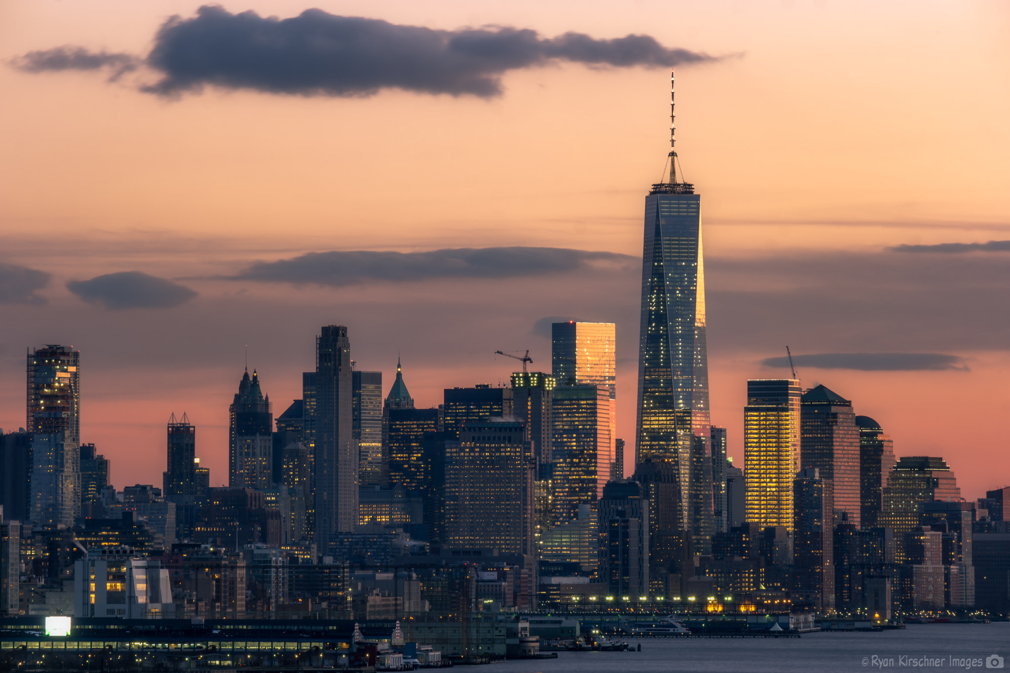 Samsung NX1 + Samsung NX 50-200mm F4-5.6 ED OIS sample photo. Nyc at sunset photography