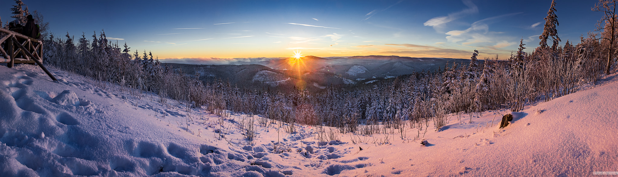 Canon EF 20-35mm F3.5-4.5 USM sample photo. Winter sunset photography
