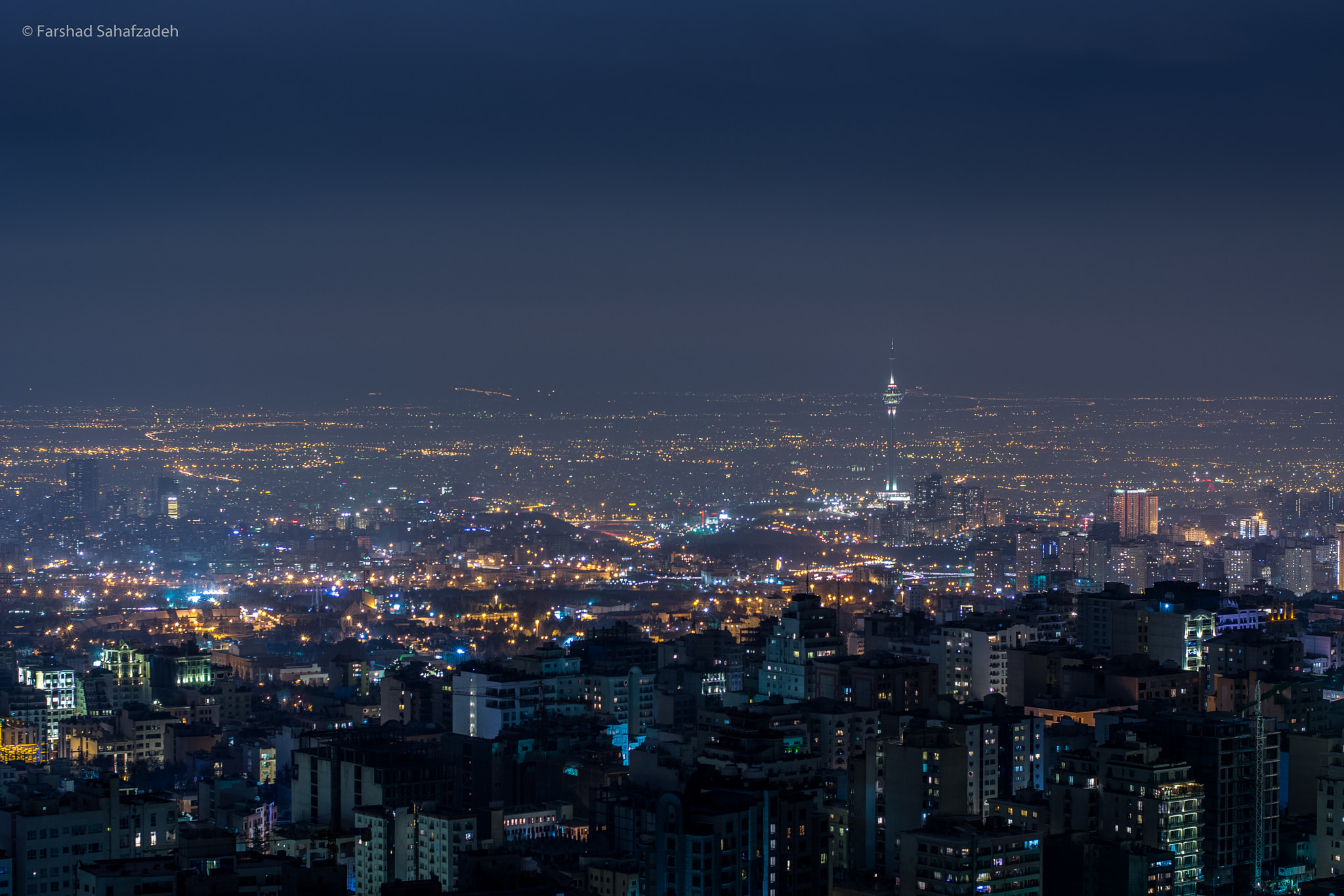 Nikon D5300 + Nikon AF Nikkor 50mm F1.4D sample photo. Tehran, my city photography