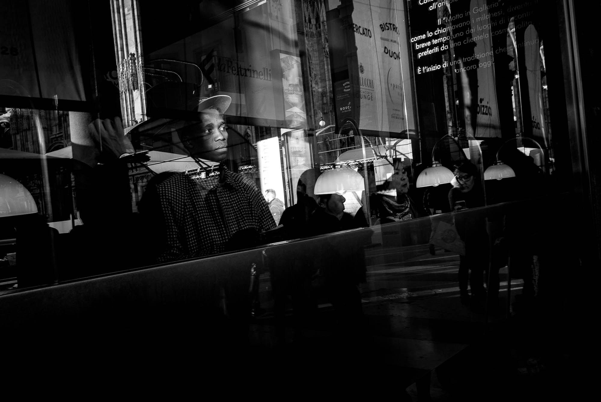 Summicron-M 1:2/28 ASPH. sample photo. Looking ahead photography