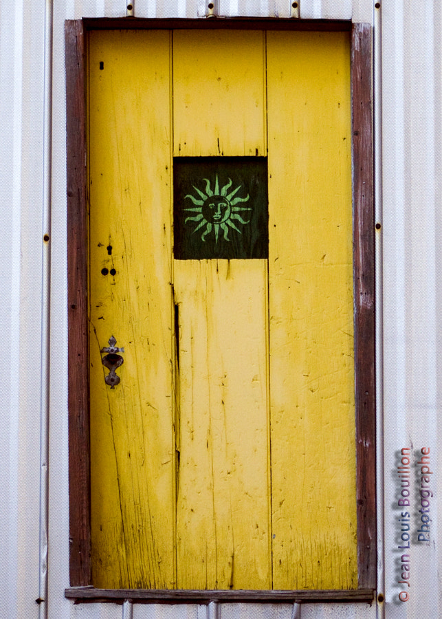 Canon EOS 30D + EF75-300mm f/4-5.6 sample photo. The yellow door photography