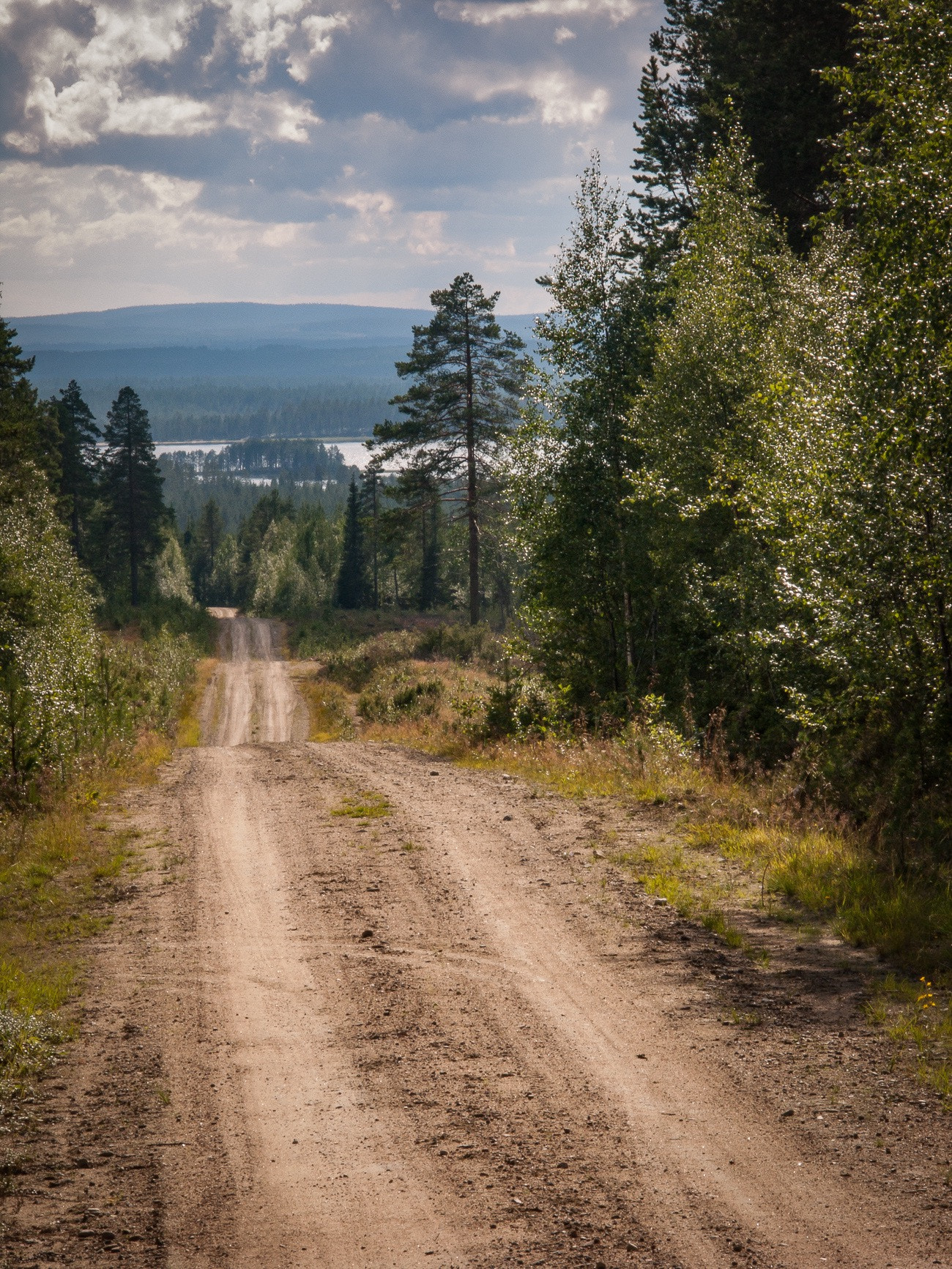 KONICA MINOLTA DiMAGE A2 sample photo. View from kellinvaara to hietajärvi lake. photography