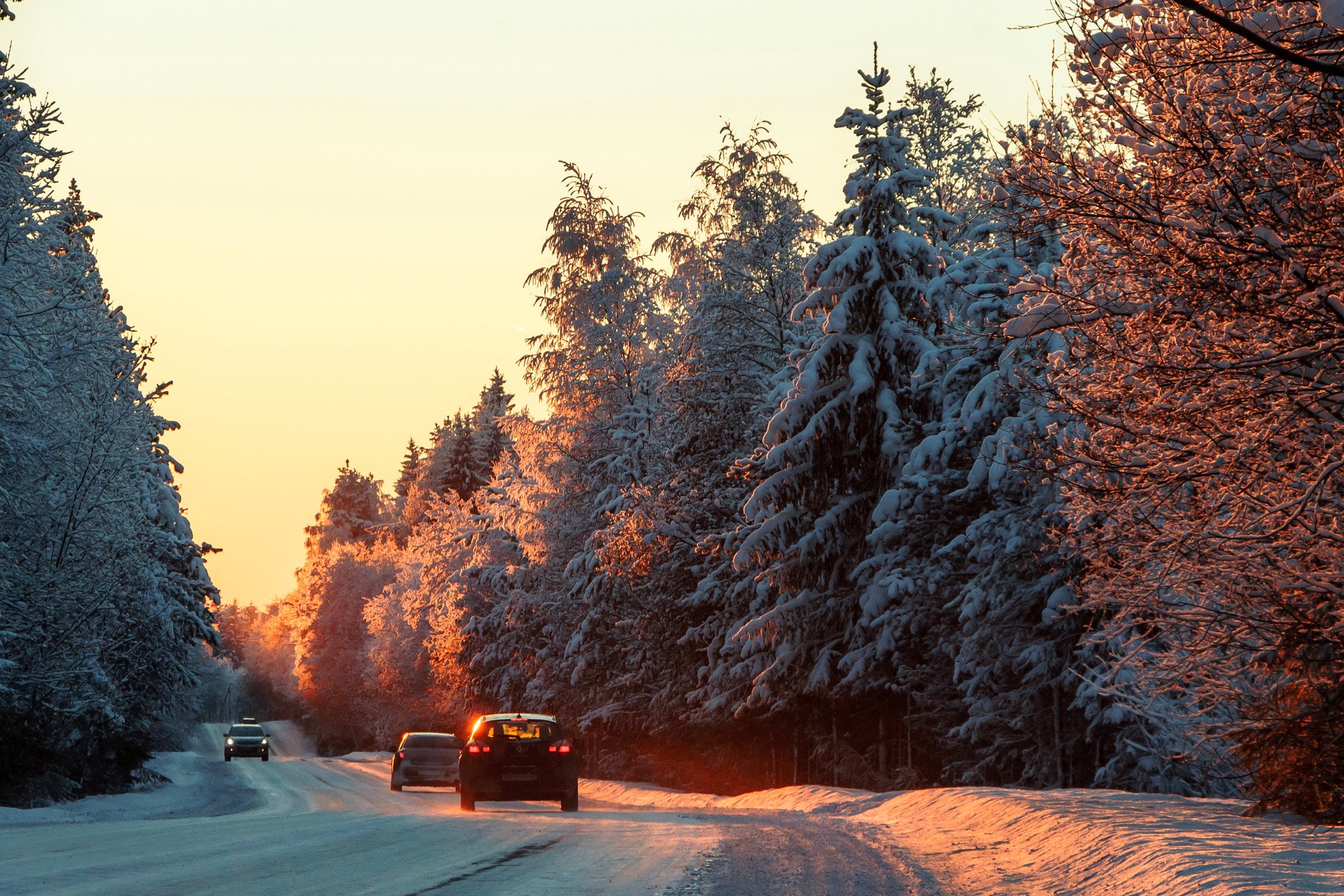 Canon EF-S 18-135mm F3.5-5.6 IS STM sample photo. Winter roads iii photography