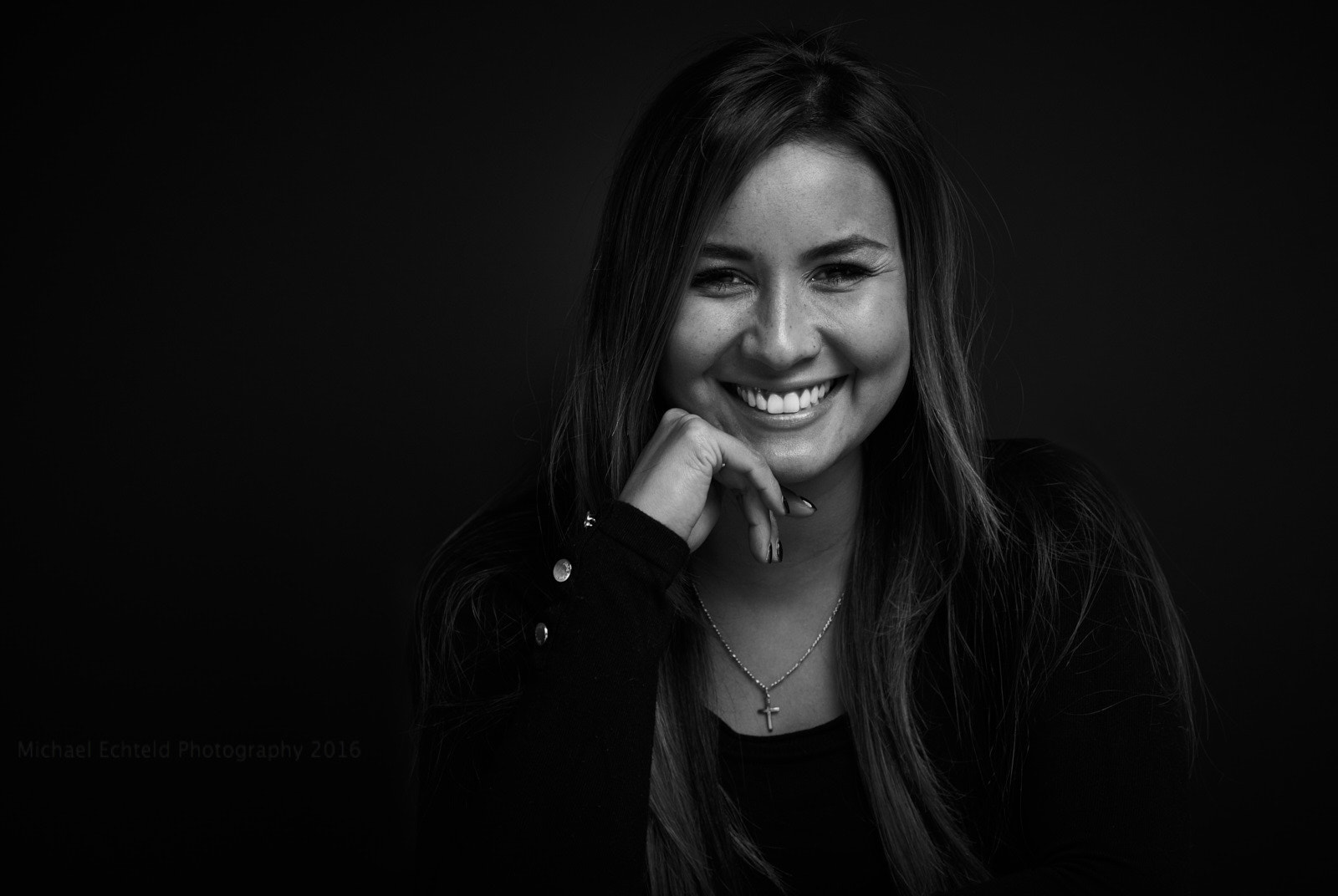 Minolta/Sony AF 70-200mm F2.8 G sample photo. Tammerly jane in black and white photography