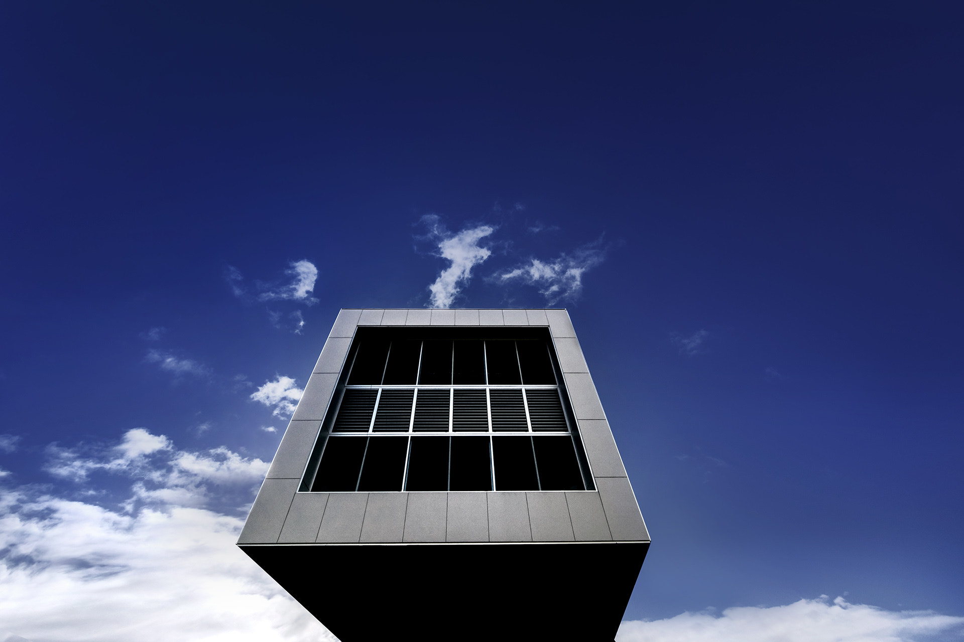 Sigma 12-24mm F4.5-5.6 II DG HSM sample photo. Chisholm institute photography