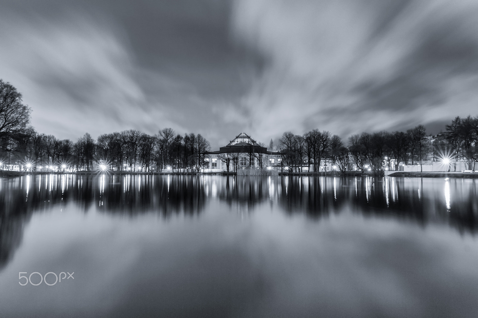 Tokina AT-X Pro 12-24mm F4 (IF) DX sample photo. The palace bw photography