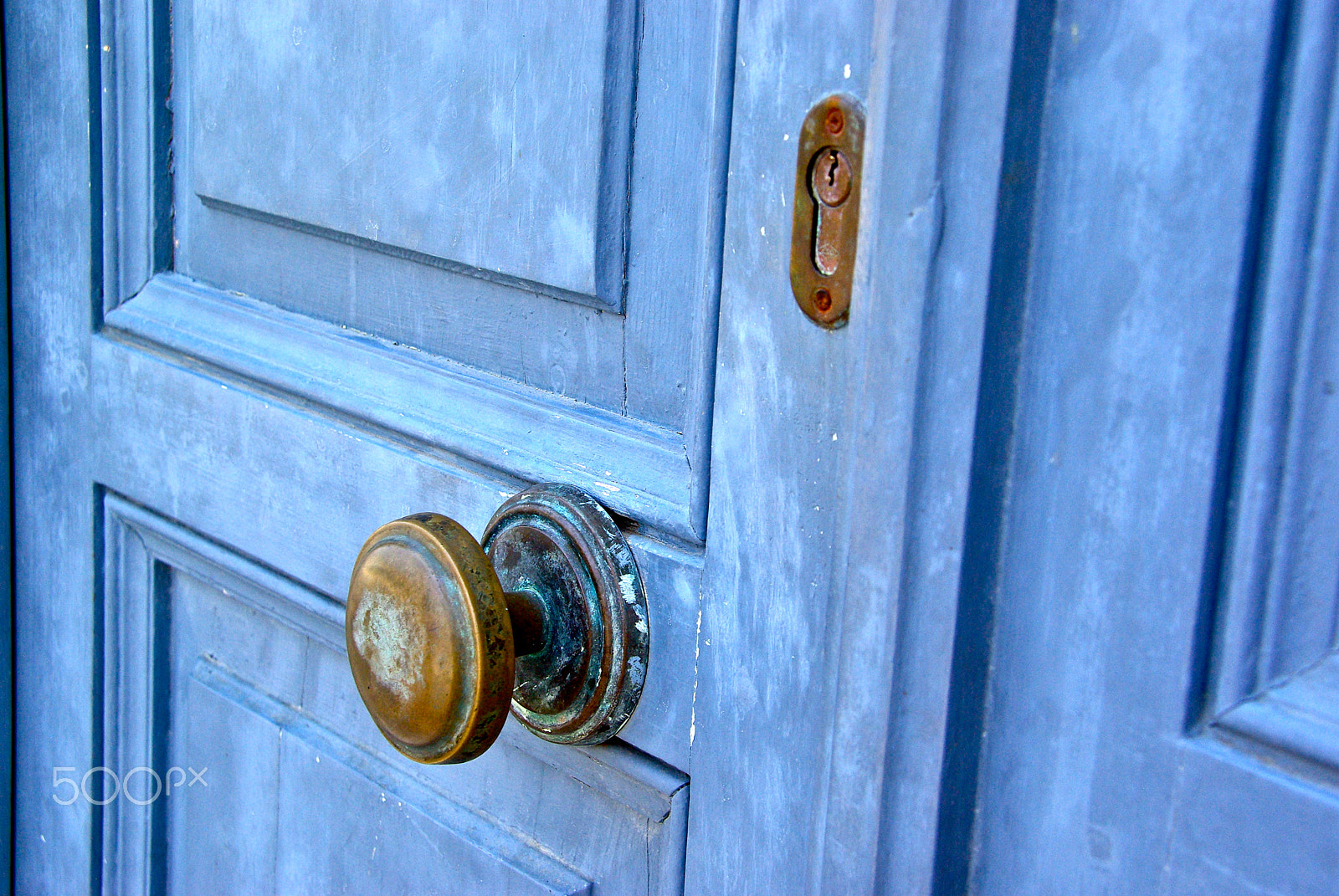 Pentax K10D sample photo. Blue pastel door photography