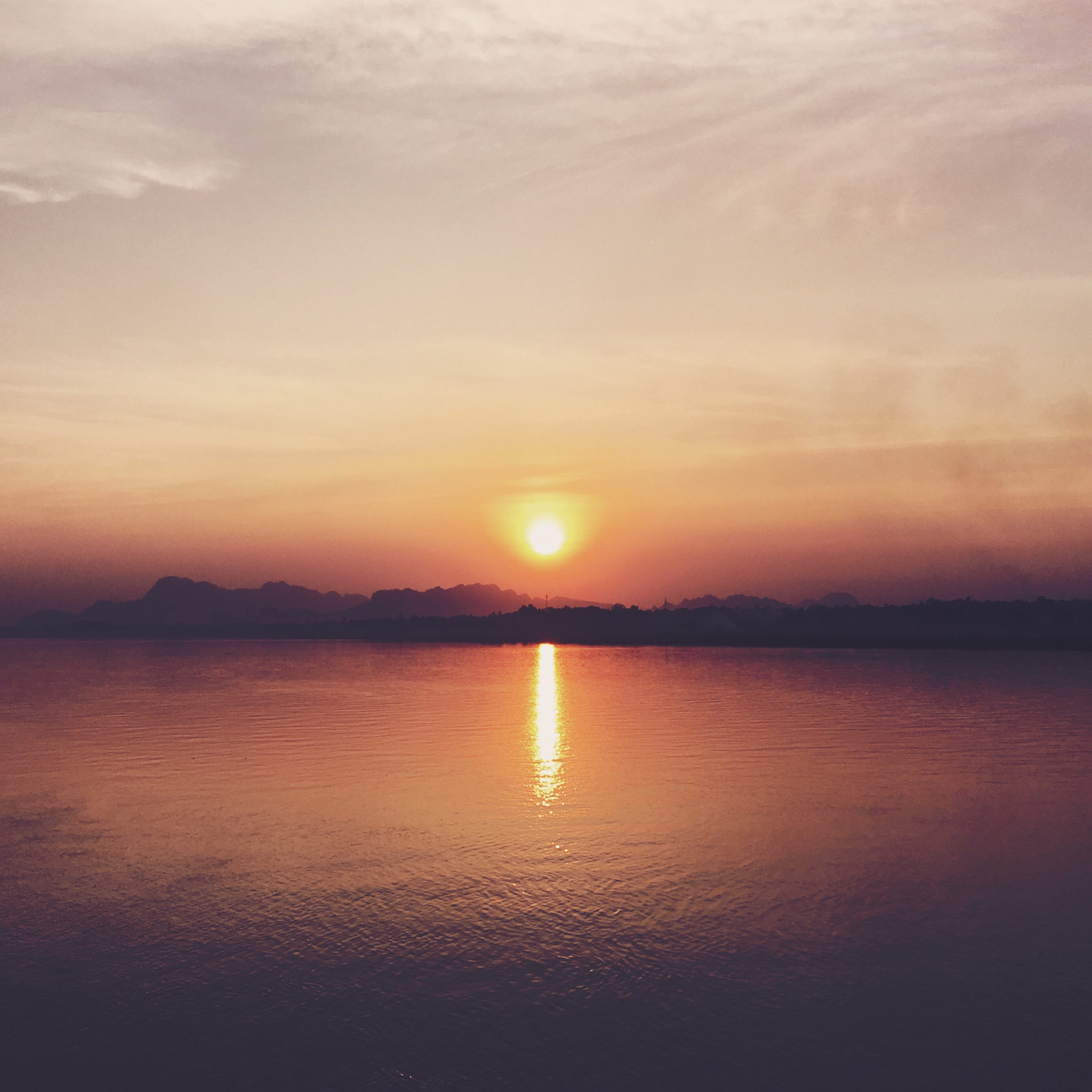 Hipstamatic 304 sample photo. Sunset over the thanlyin river in hpa-an, myanmar. photography