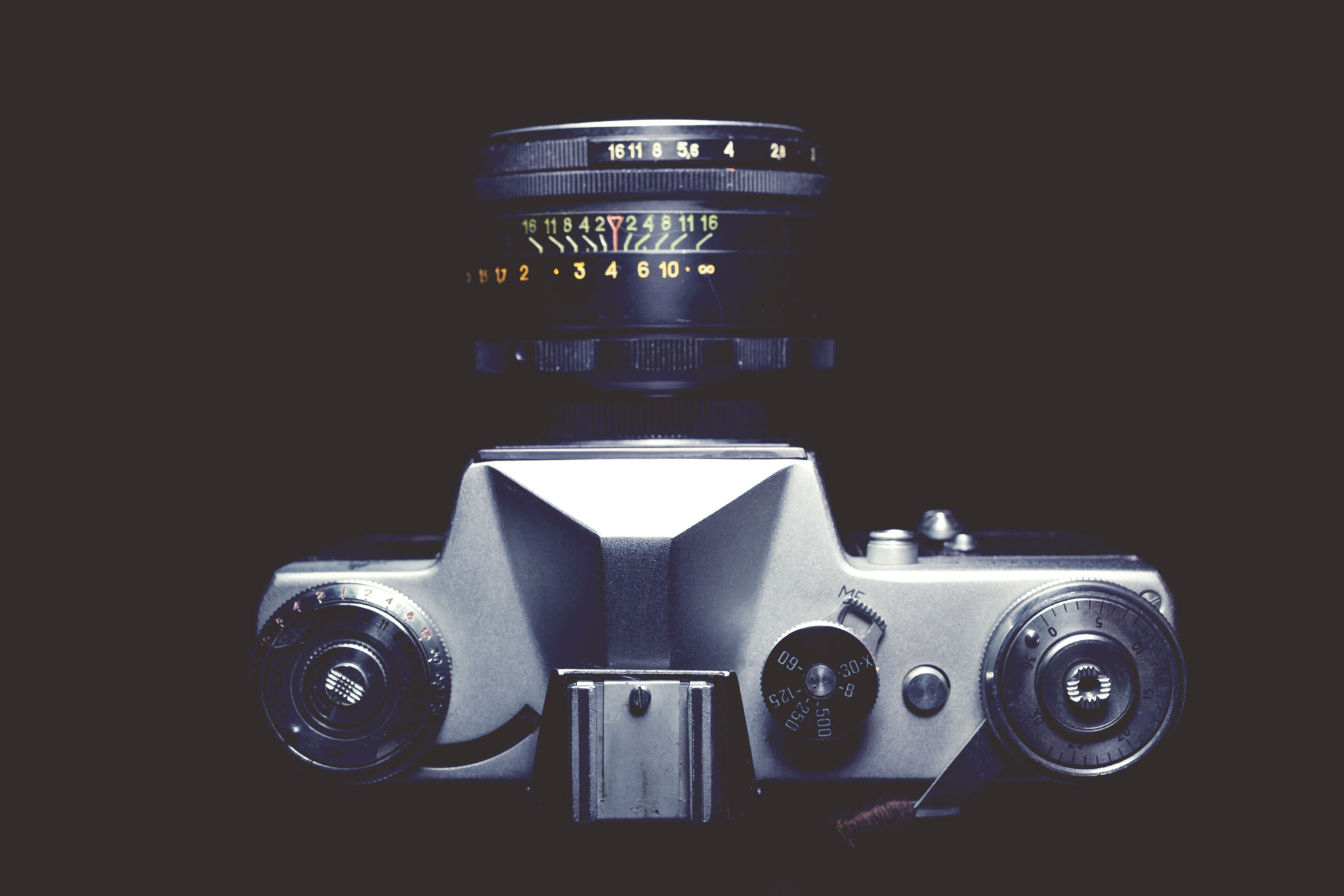 Canon EF 40mm F2.8 STM sample photo. Zenit e photography