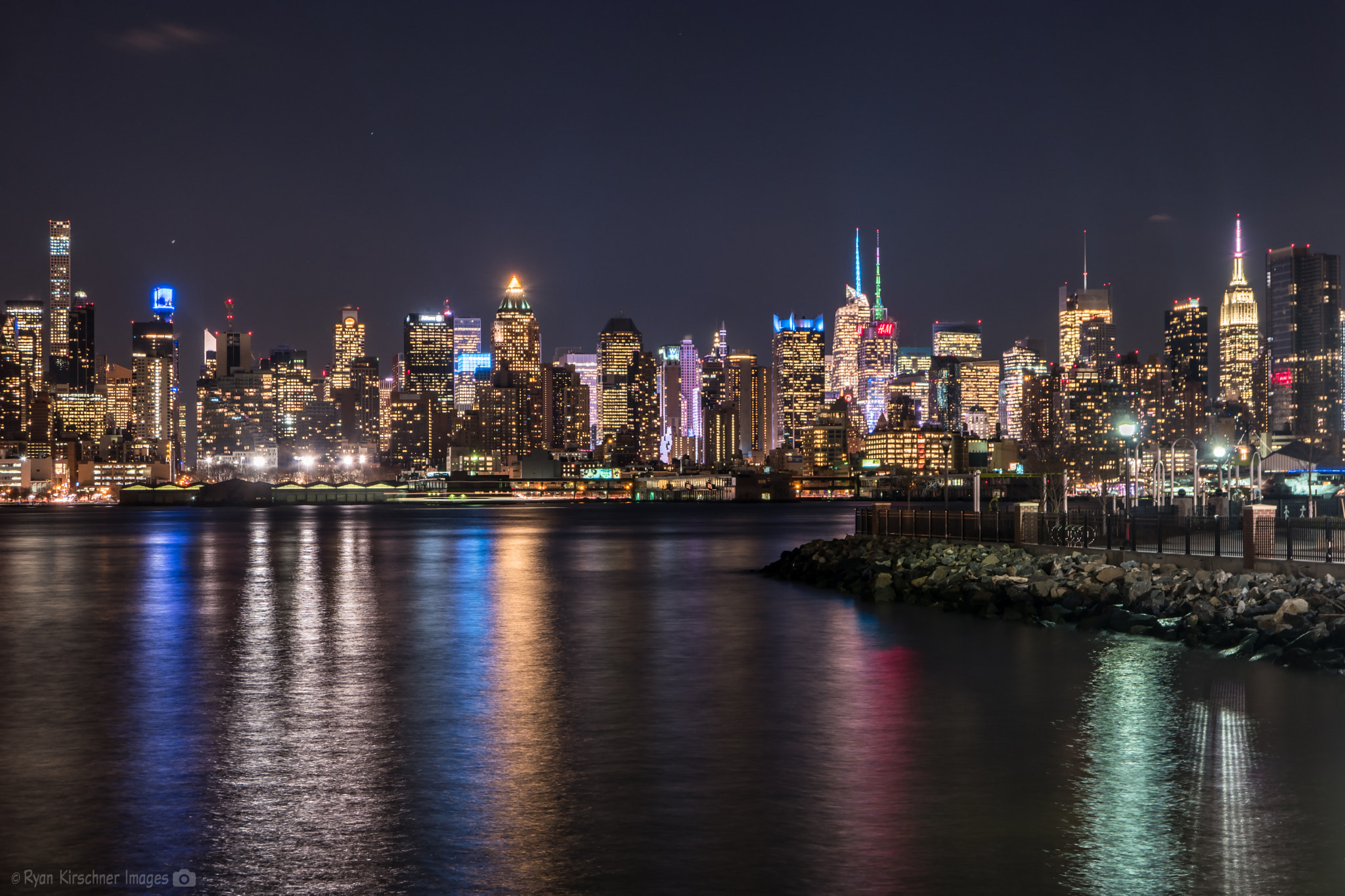 Samsung NX 16-50mm F3.5-5.6 Power Zoom ED OIS sample photo. Nyc photography