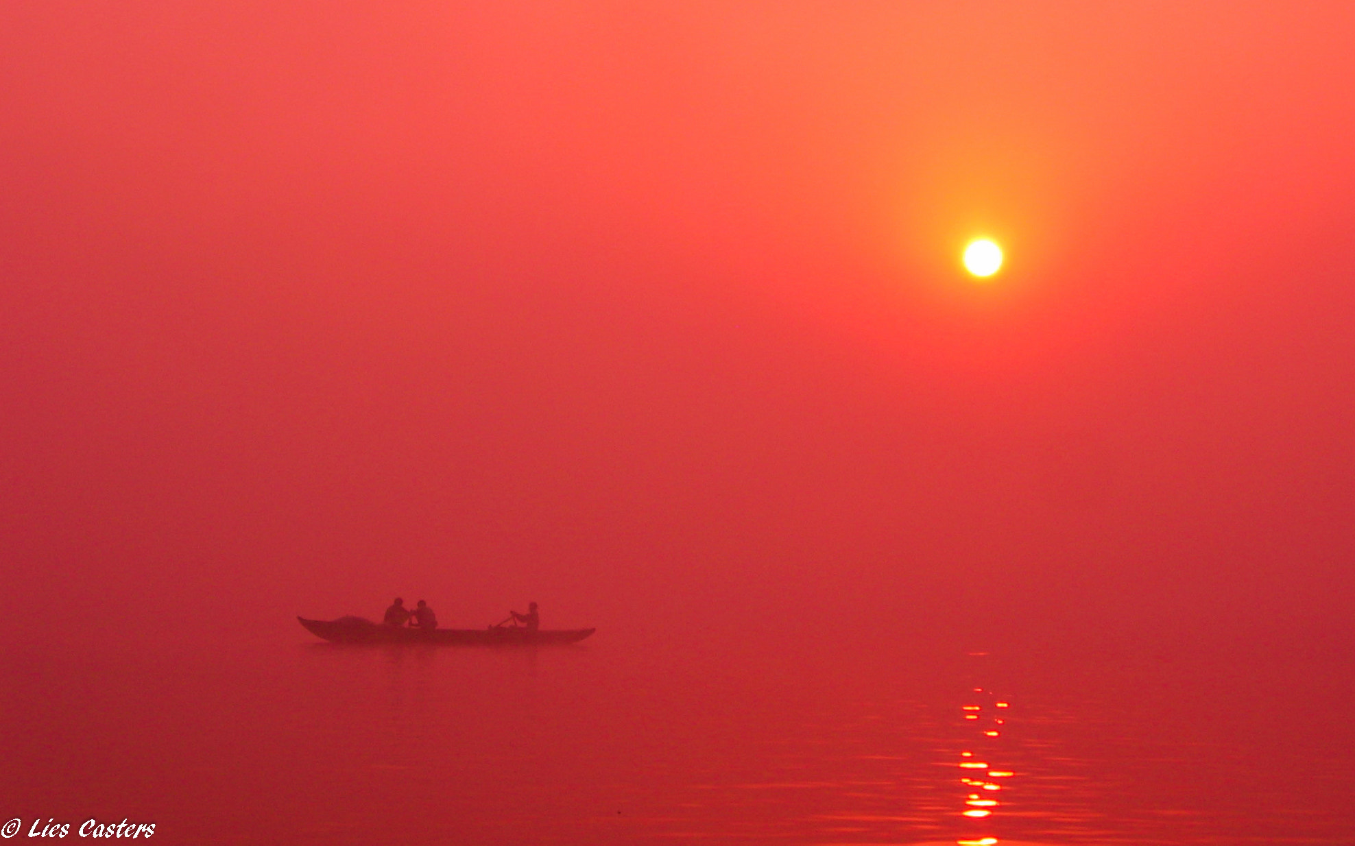 Canon POWERSHOT A510 sample photo. Early morning on the river ganges in varanasi photography