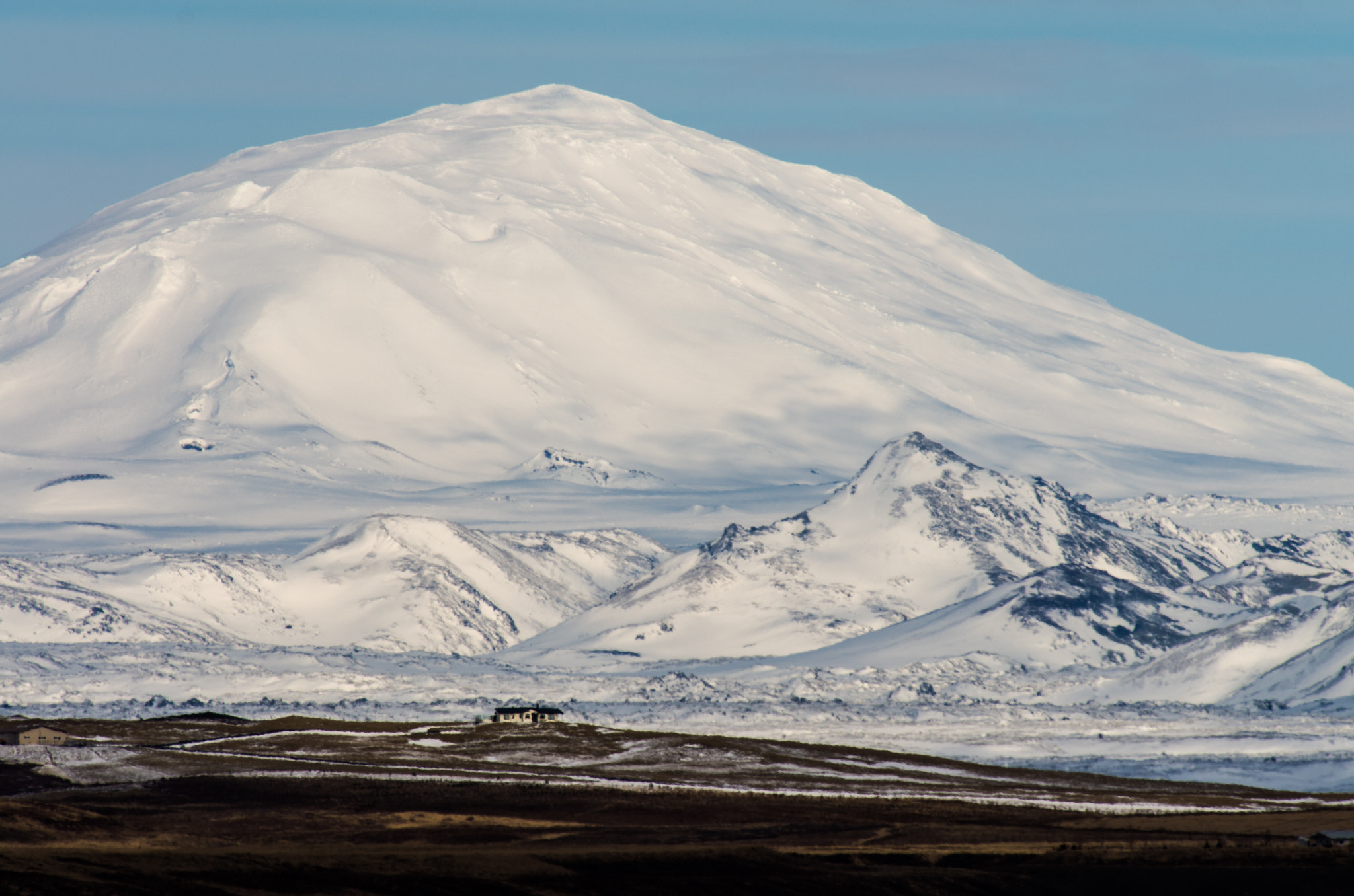 Pentax smc DA* 300mm F4.0 ED (IF) SDM sample photo. Mt hekla photography