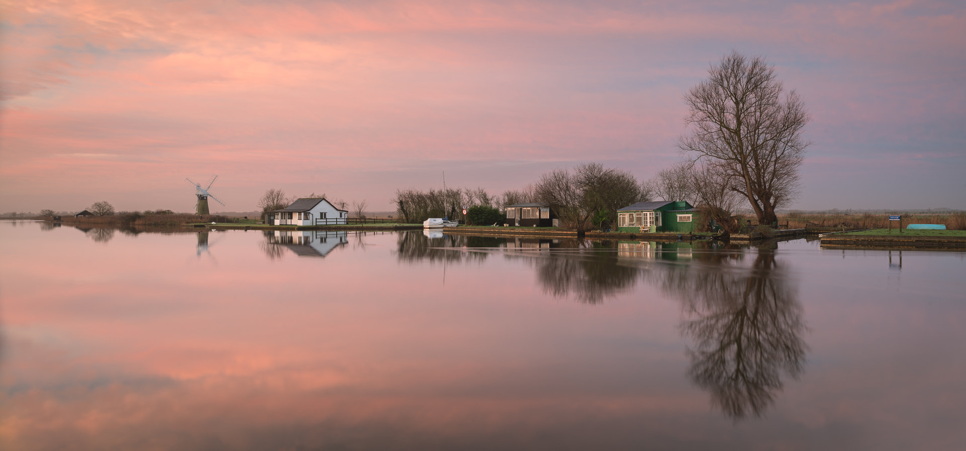 Nikon D800 + Nikon PC-E Nikkor 24mm F3.5D ED Tilt-Shift sample photo. Norfolk broads photography