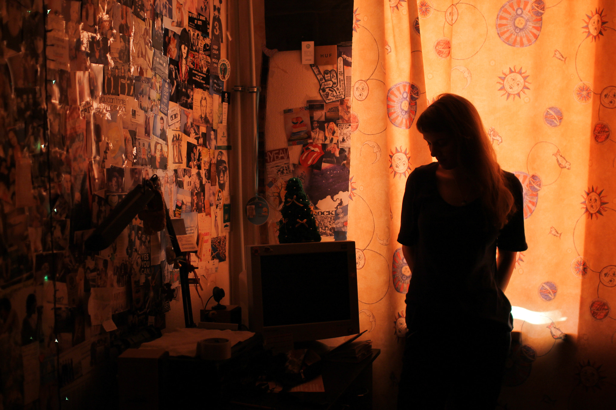 Sigma 30mm F1.4 EX DC HSM sample photo. Sasha's room photography