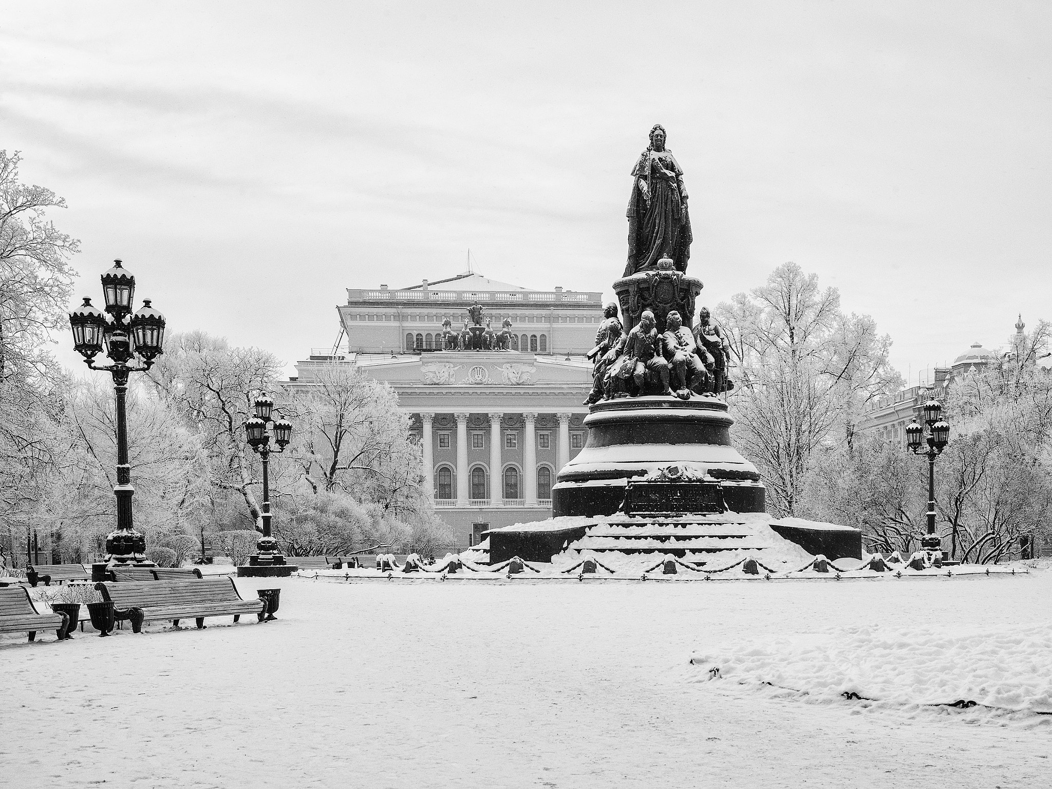 Nikon D610 + Sigma 28-105mm F2.8-4 Aspherical sample photo. Winter in the city... photography