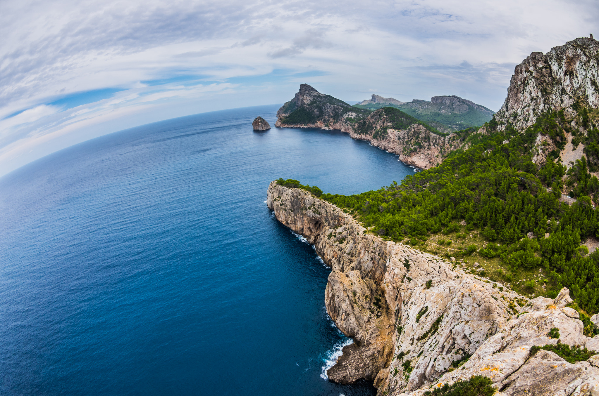 Pentax K-5 II sample photo. The earth is round photography