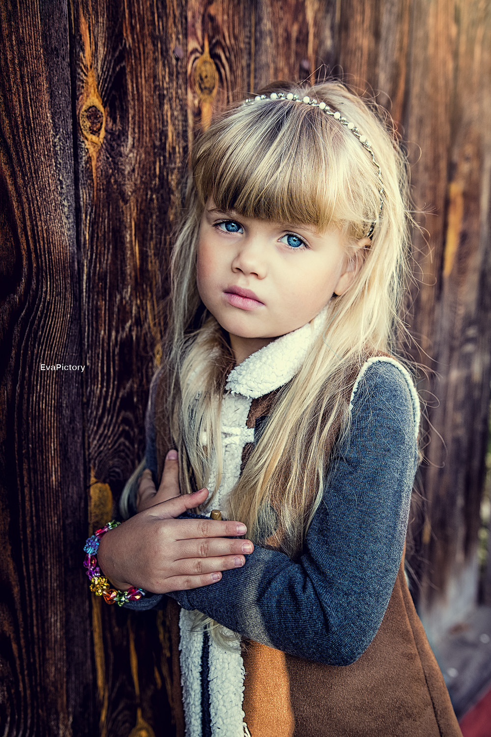 Sigma 18-35mm f/1.8 DC HSM sample photo. Little girl photography