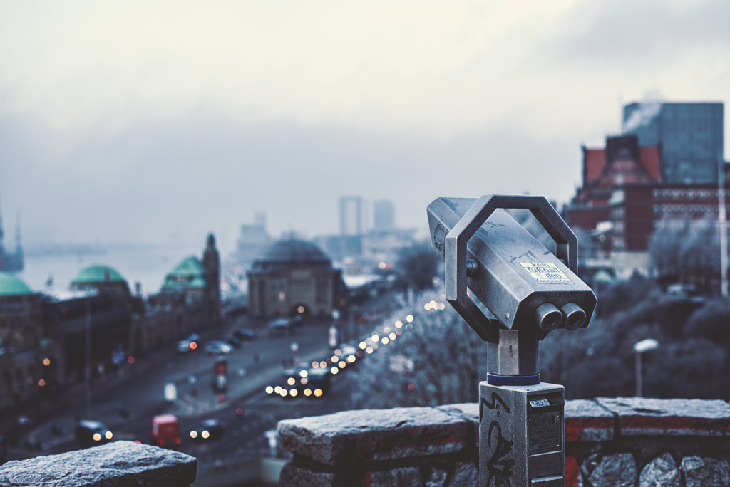 Sightseeing on a grey winter morning by Florian Kunde on 500px.com