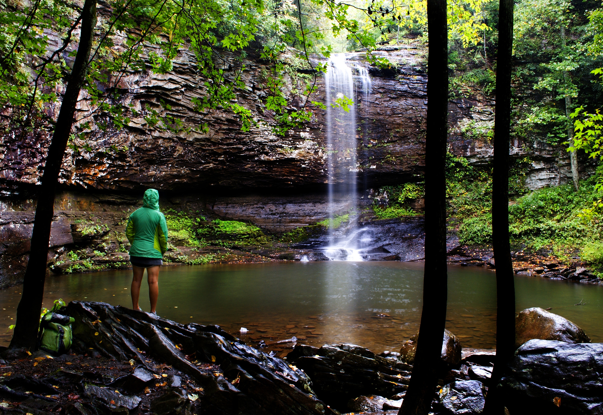 Nikon D3000 + 18.00 - 55.00 mm f/3.5 - 5.6 sample photo. Rainy waterfall photography